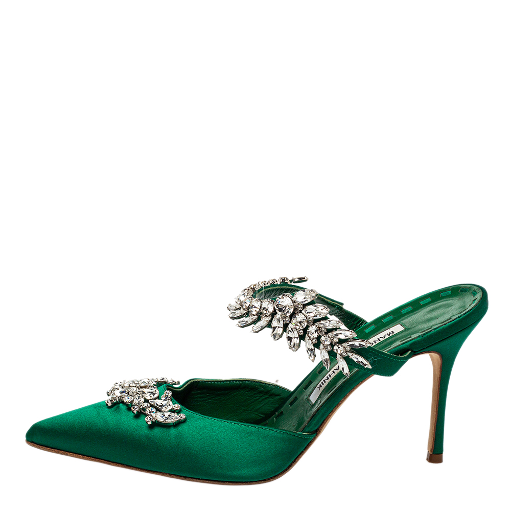 

Manolo Blahnik Green Satin Crystal Embellished Lurum Sandals Size