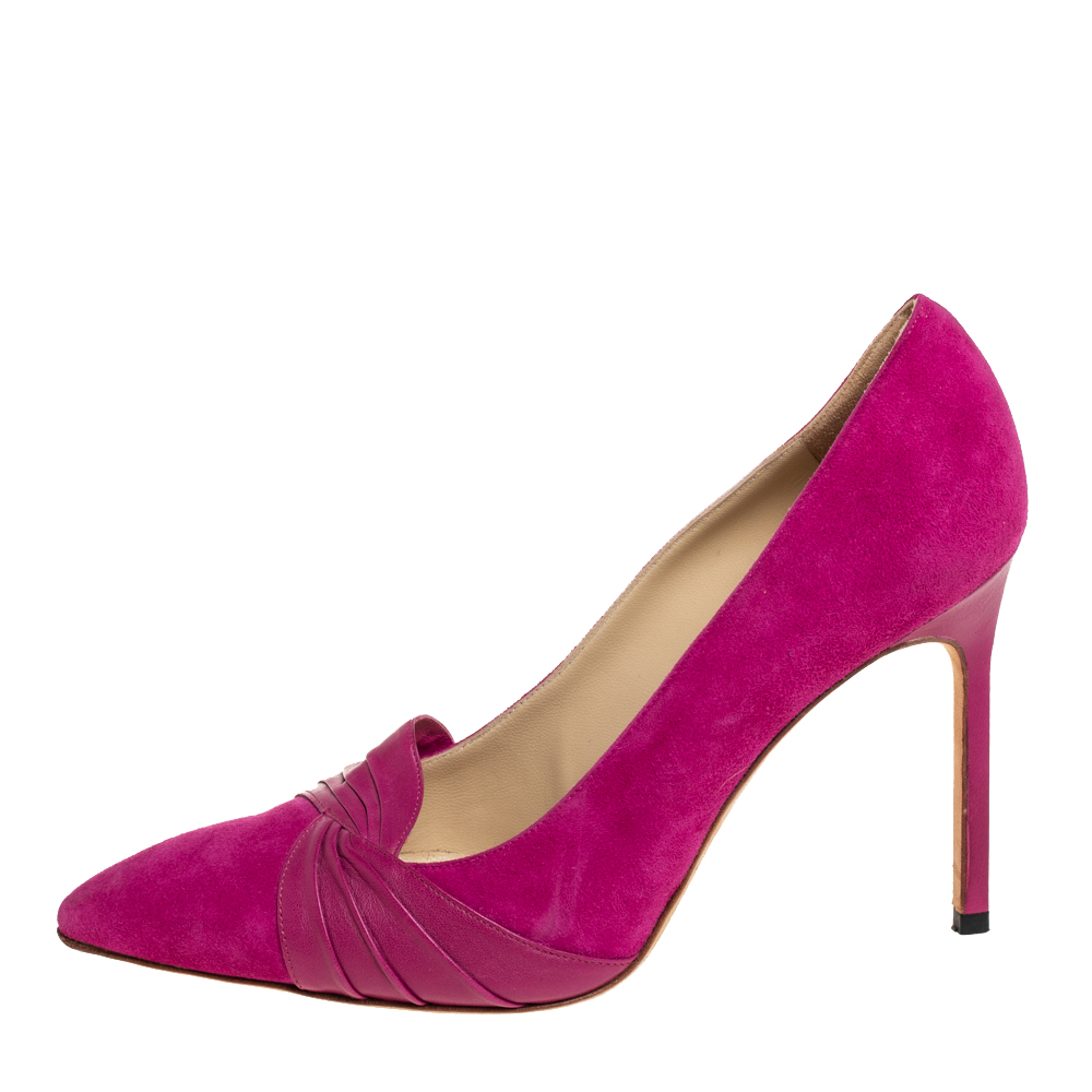 

Manolo Blahnik Pink Suede And Leather Pleated Pumps Size