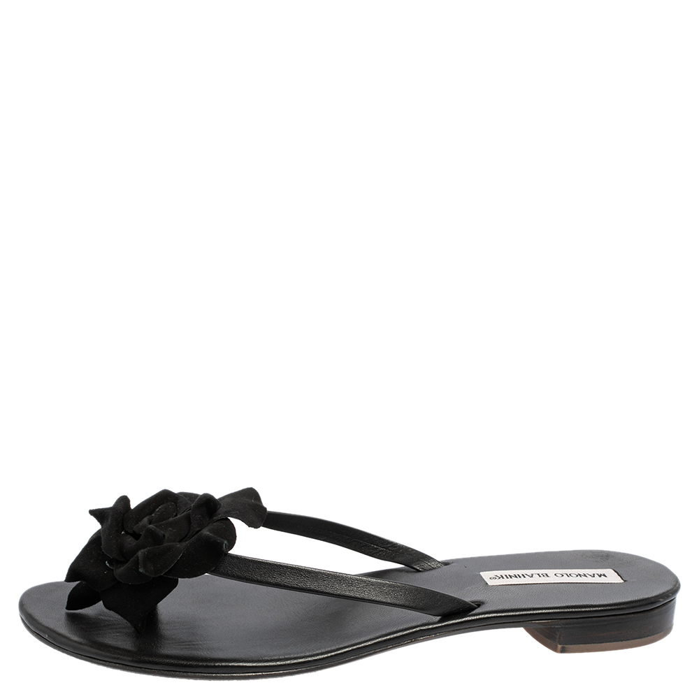 

Manolo Blahnik Black Leather Flower Thong Flat Sandals Size