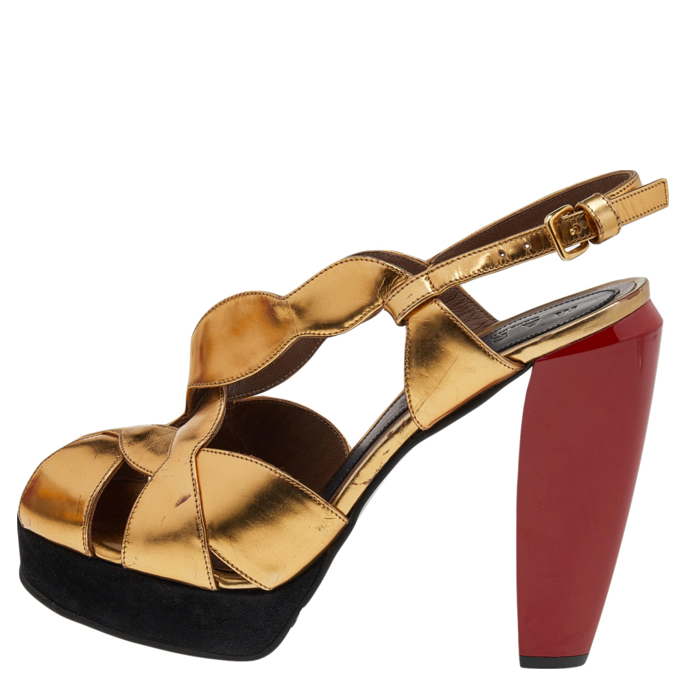 

Marni Gold Patent Leather Peep Toe Platform Sandals Size