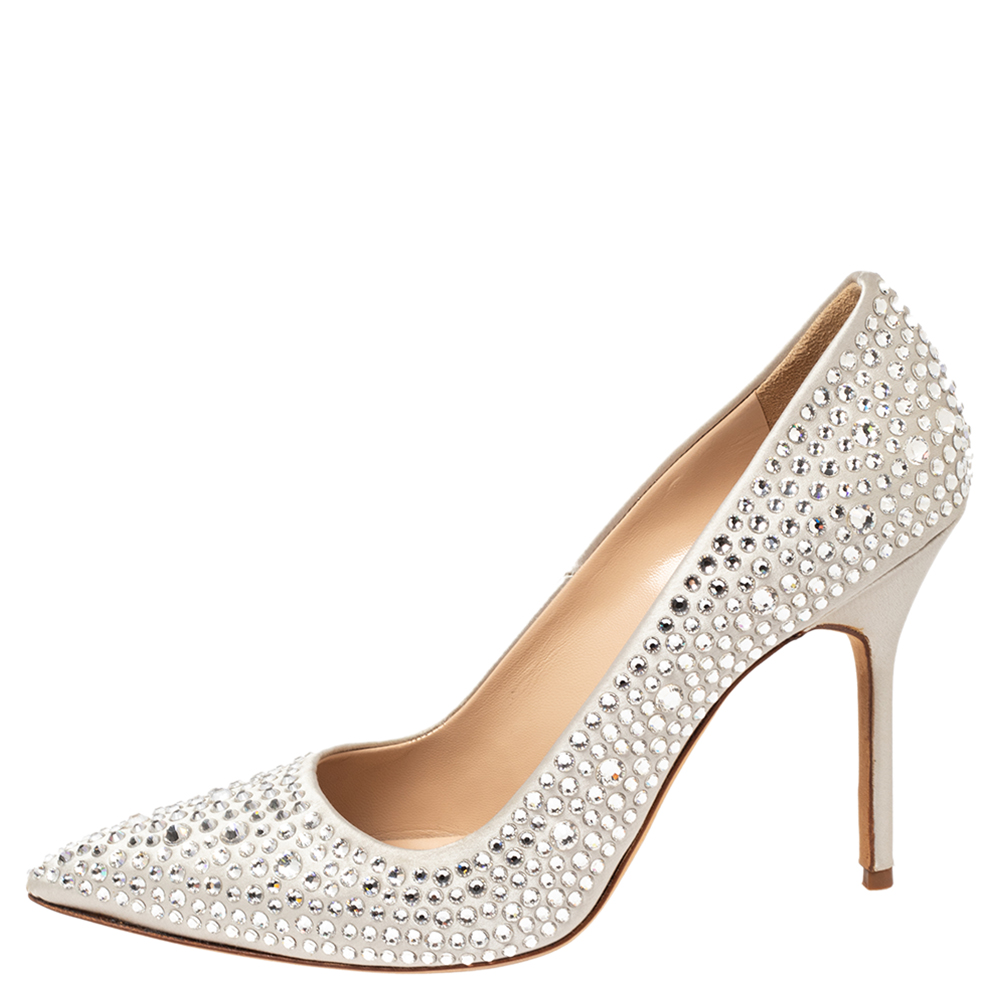 

Manolo Blahnik Silver Crystal Embellished BB Pointed Toe Pumps Size