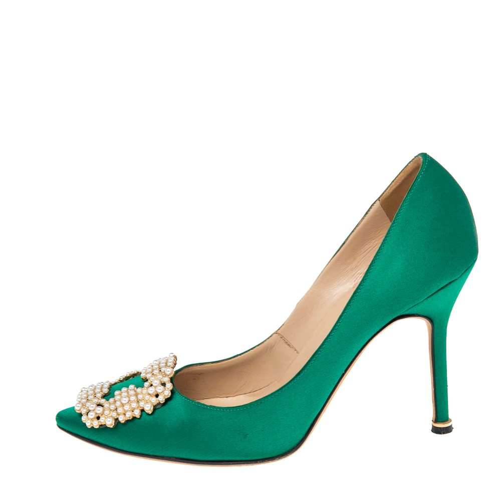 

Manolo Blahnik Green Satin Hangisi Pumps Size