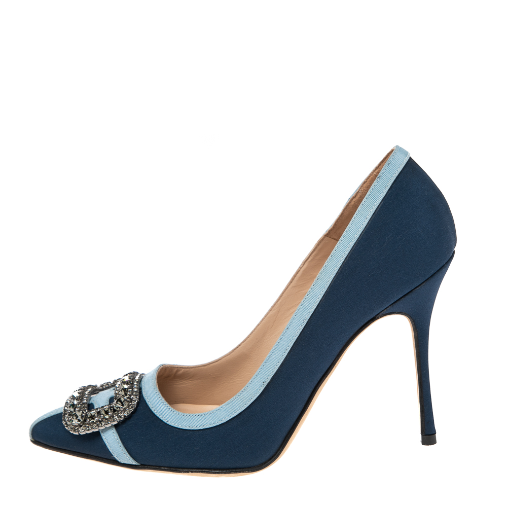 

Manolo Blahnik Navy Blue Fabric And Canvas Gotrian Pumps Size