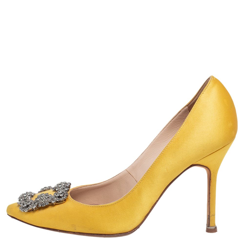 

Manolo Blahnik Yellow Satin Hangisi Pumps Size
