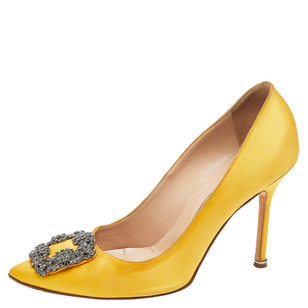 

Manolo Blahnik Yellow Satin Hangisi Crystal Embellished Pumps Size