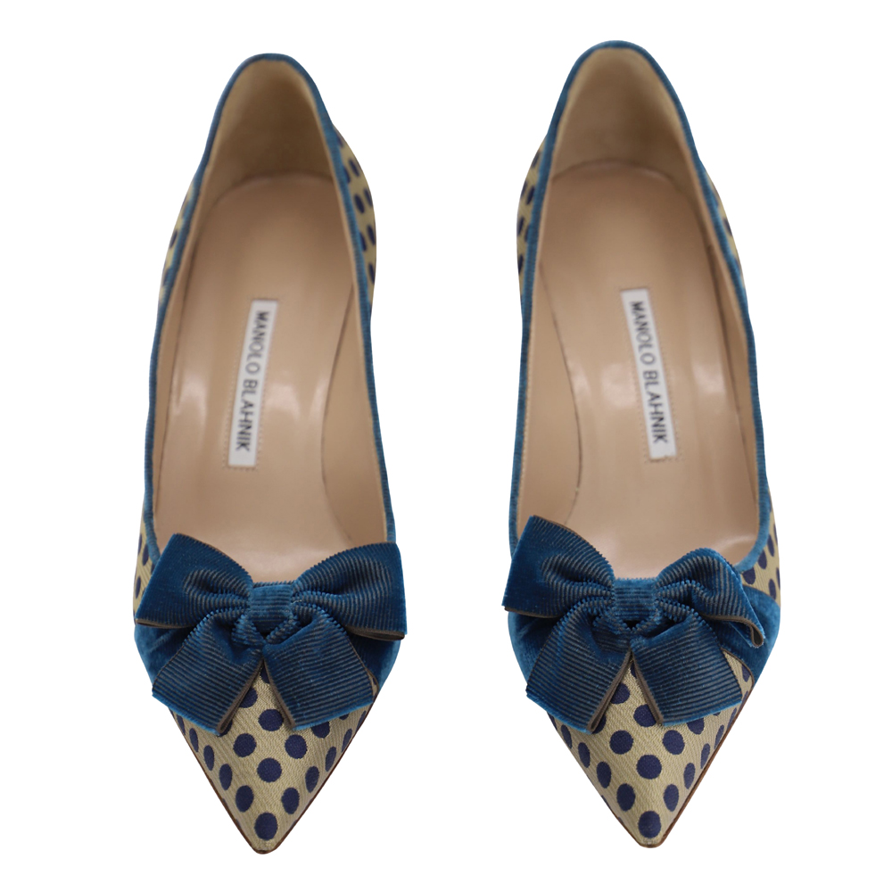 

Manolo Blahnik Blue/Beige Polka Dot Gorina Pumps Size EU