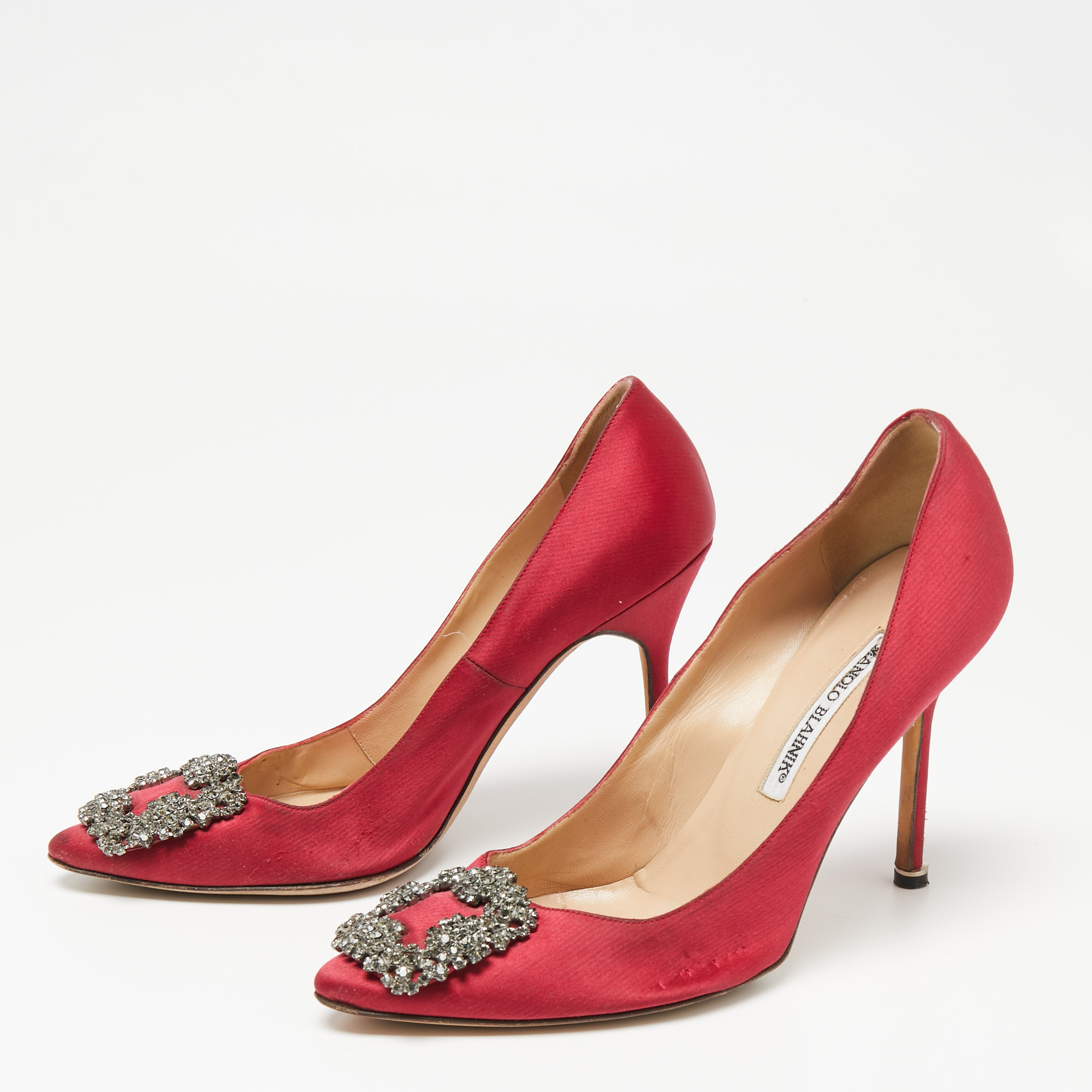 

Manolo Blahnik Red Satin Embellished Hangisi Pumps Size