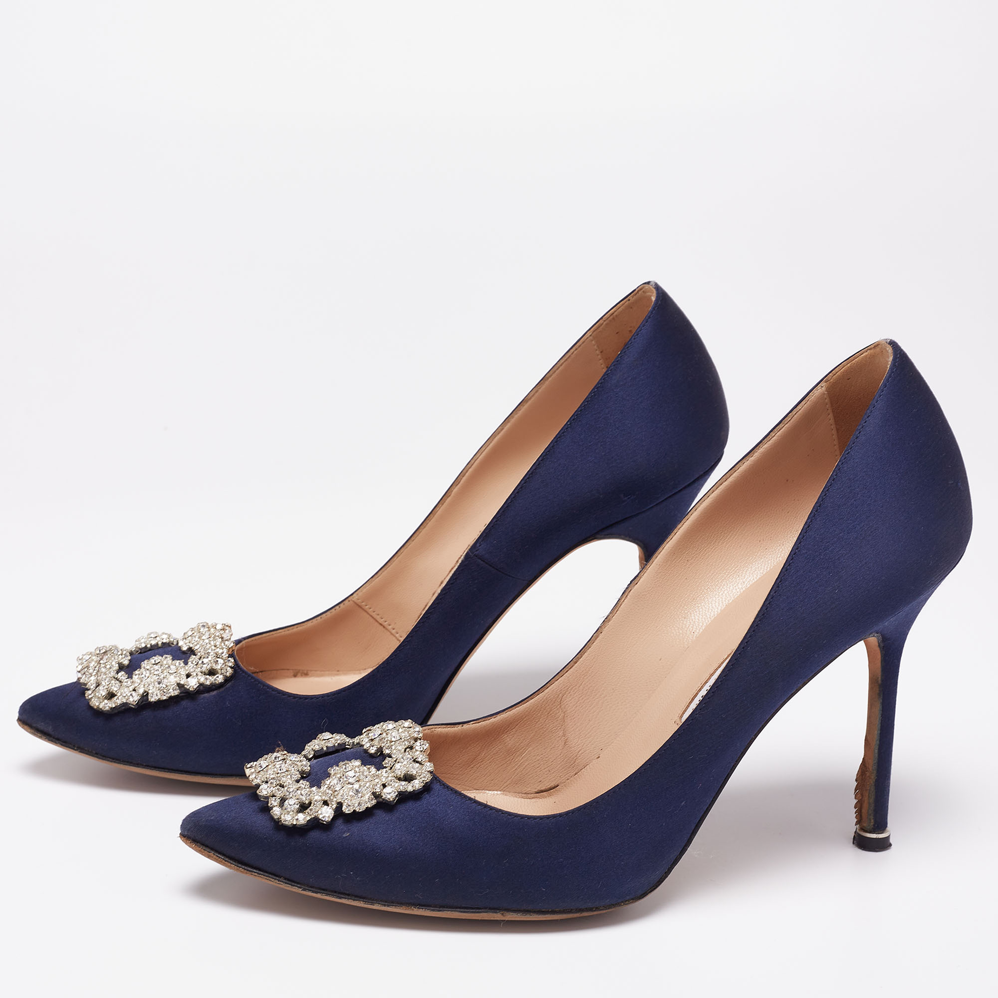 

Manolo Blahnik Navy Blue Satin Hangisi Pumps Size
