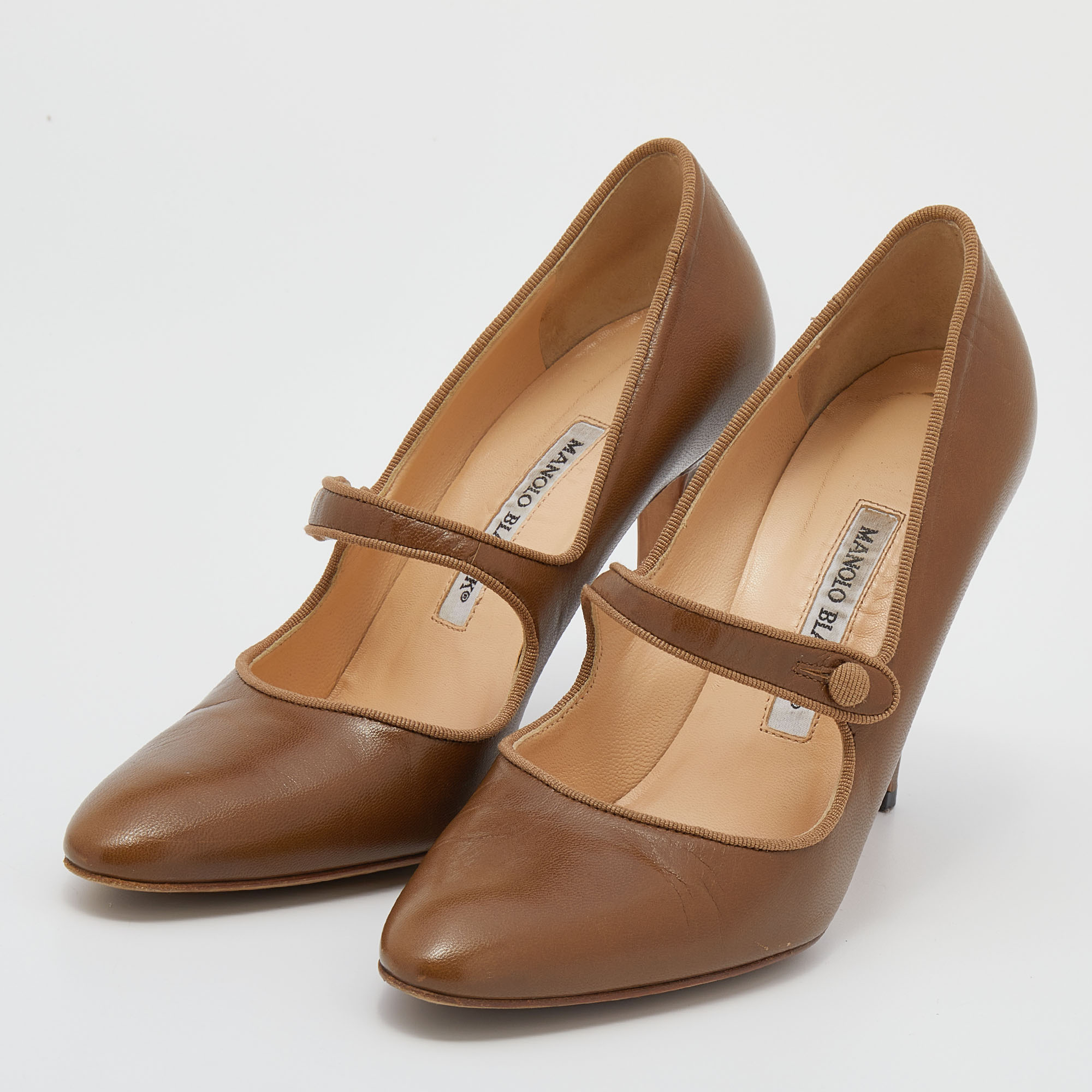 

Manolo Blahnik Brown Leather Campy Mary Jane Pumps Size