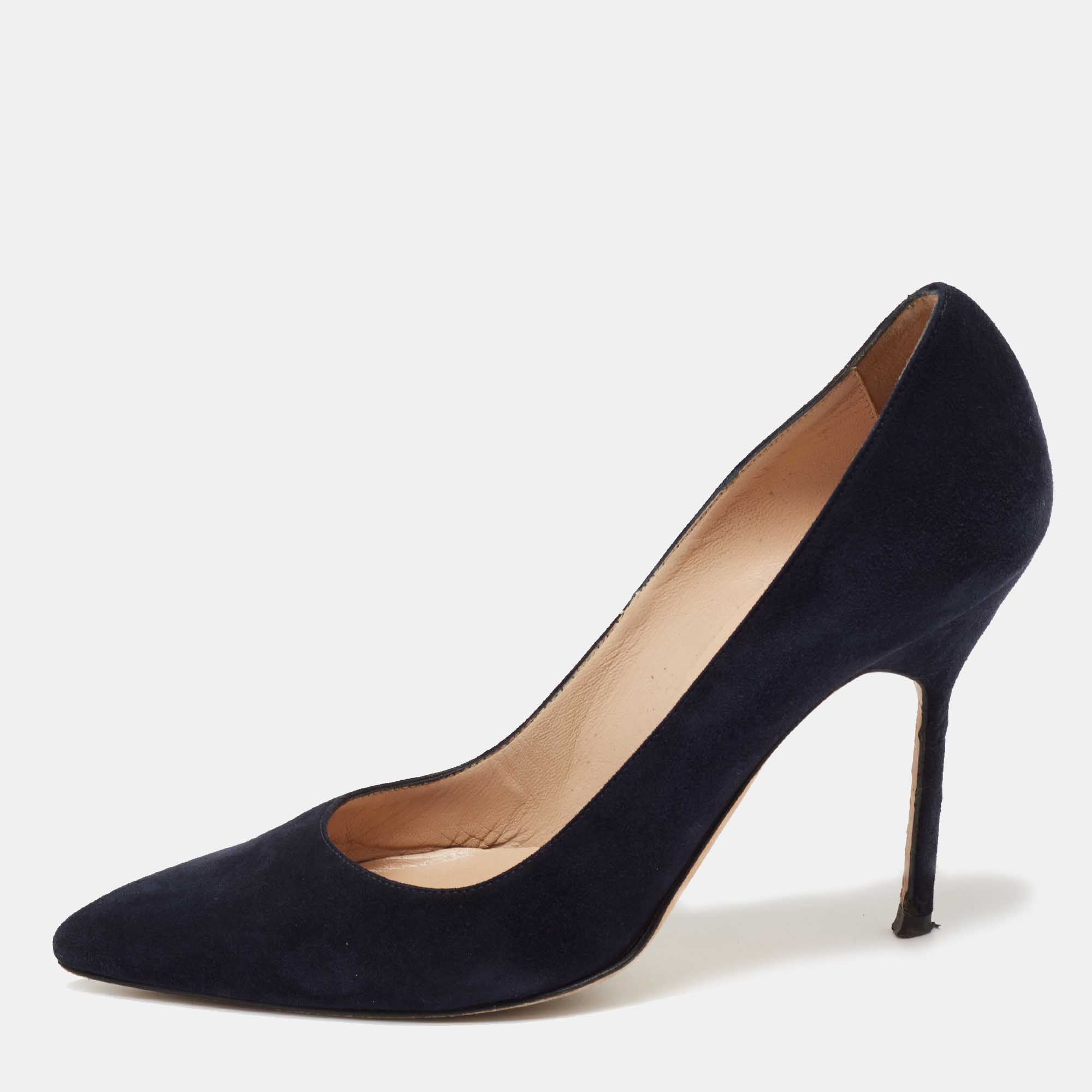 

Manolo Blahnik Navy Blue Suede BB Pointed Toe Pumps Size