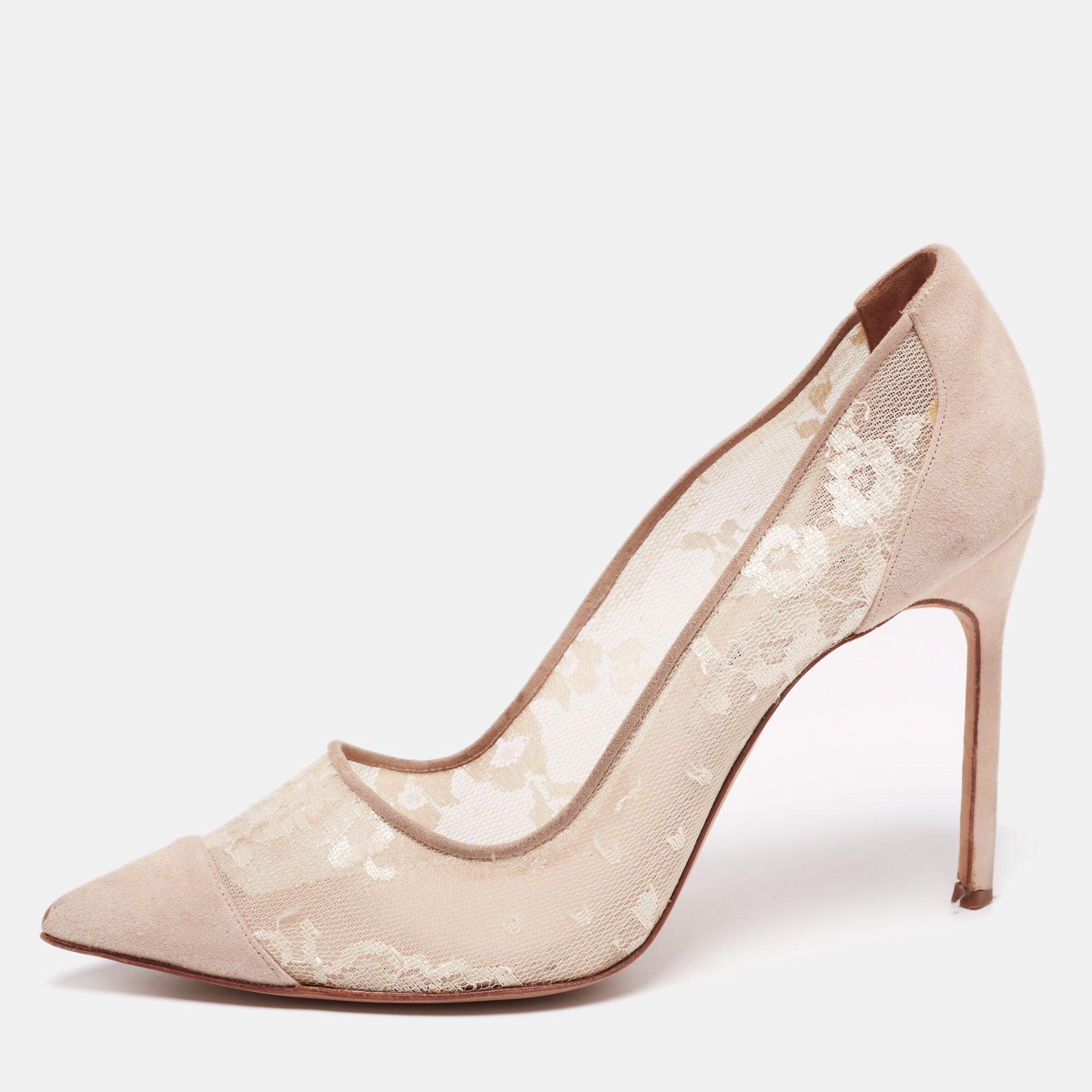 

Manolo Blahnik Beige Suede and Lace Pointed-Toe Pumps Size