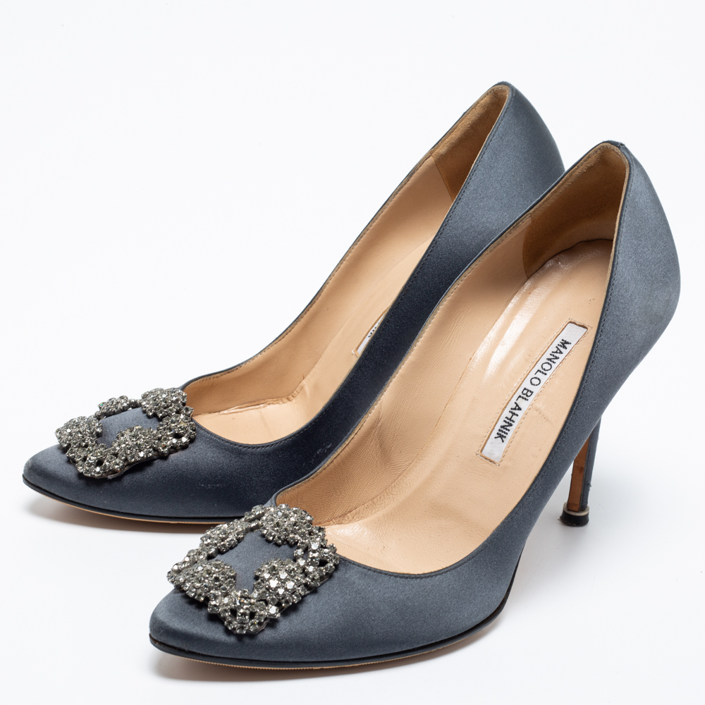 

Manolo Blahnik Grey Satin Hangisi Pointed Toe Pumps Size