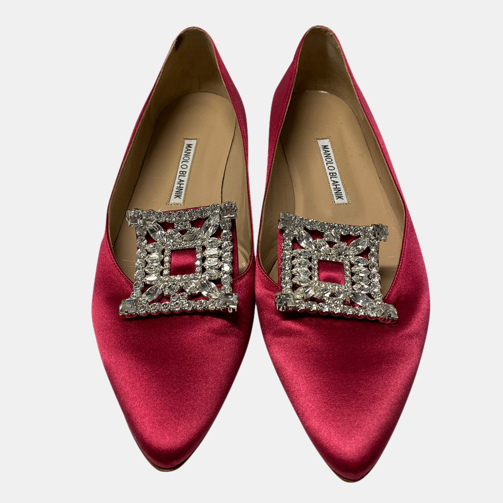 

Manolo Blahnik Red Satin Embellished Pointed Flats Size EU