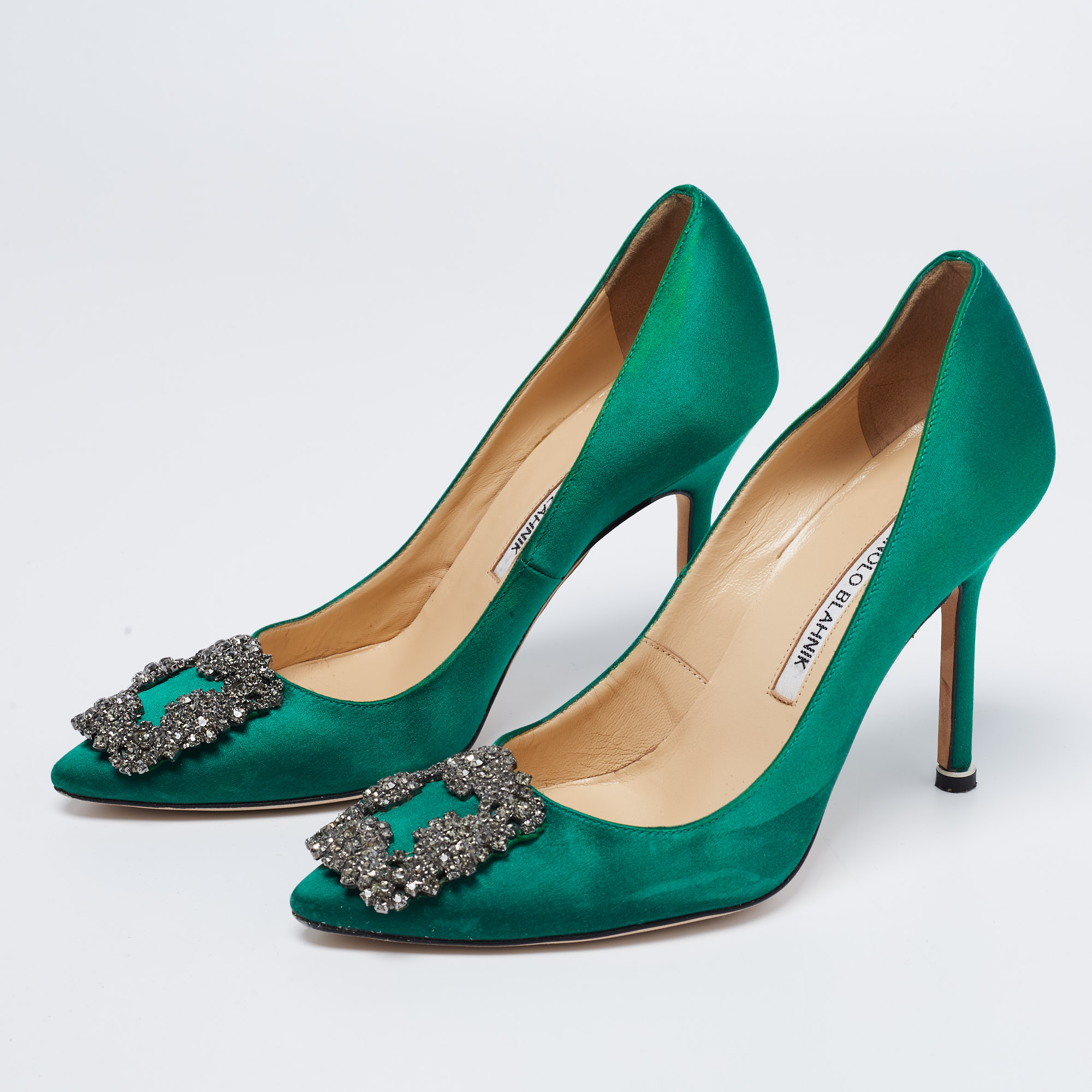 

Manolo Blahnik Green Satin Hangisi Embellished Pumps Size