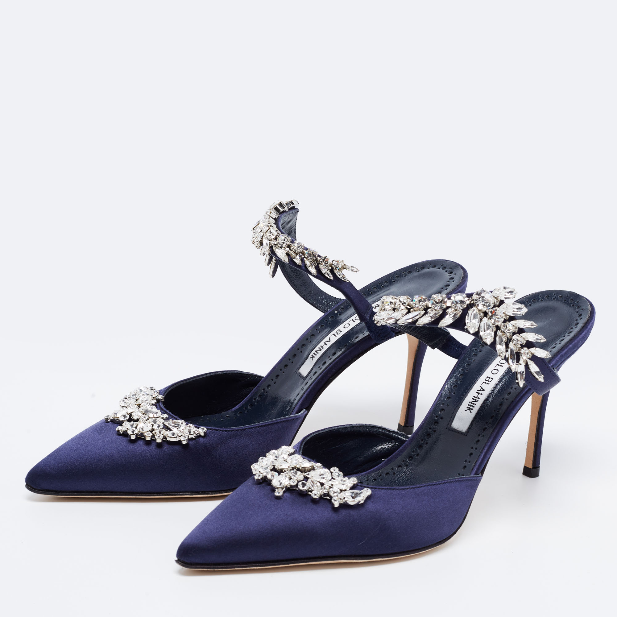 

Manolo Blahnik Blue Satin Lurum Sandals Size