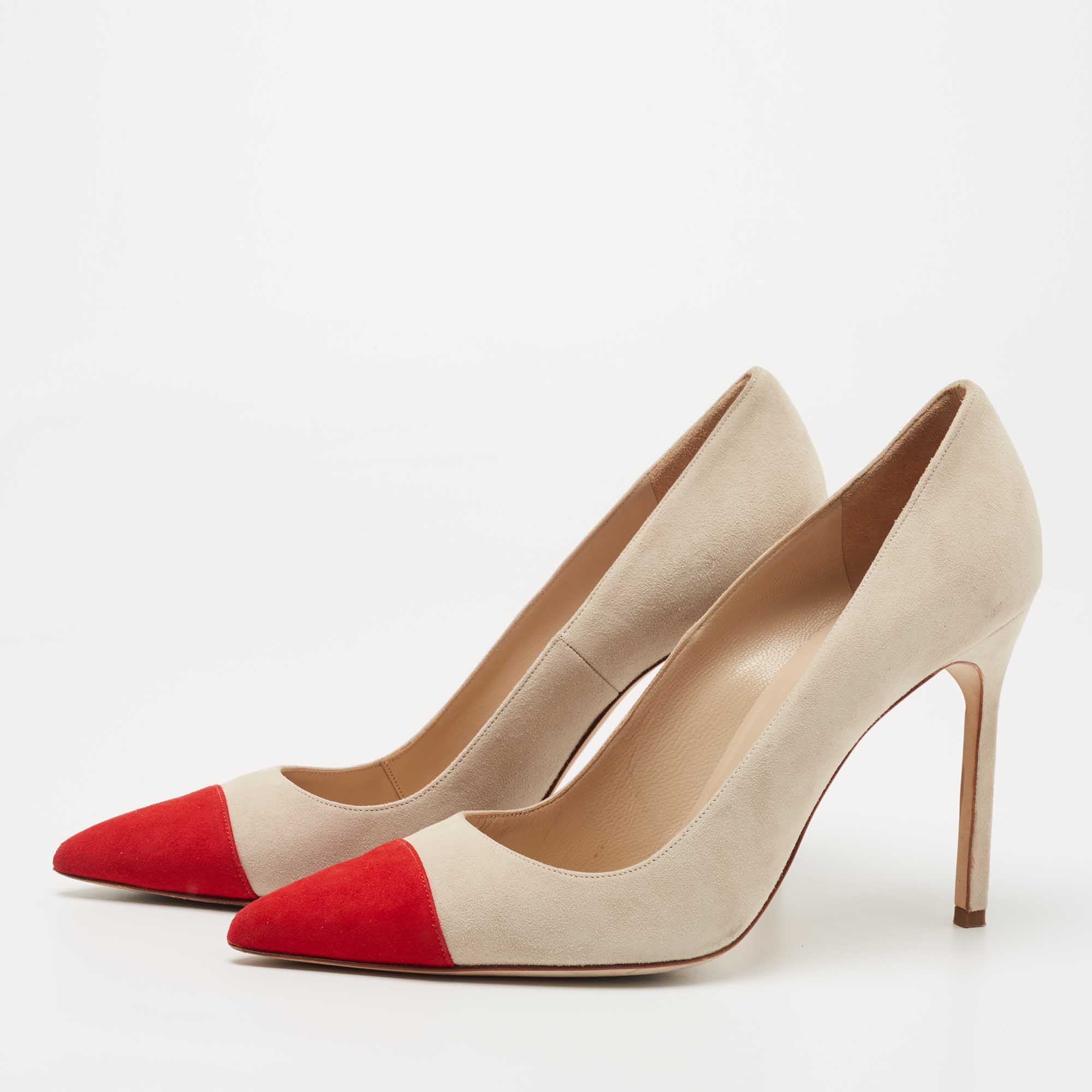 

Manolo Blahnik Beige/Red Suede BB Pumps Size