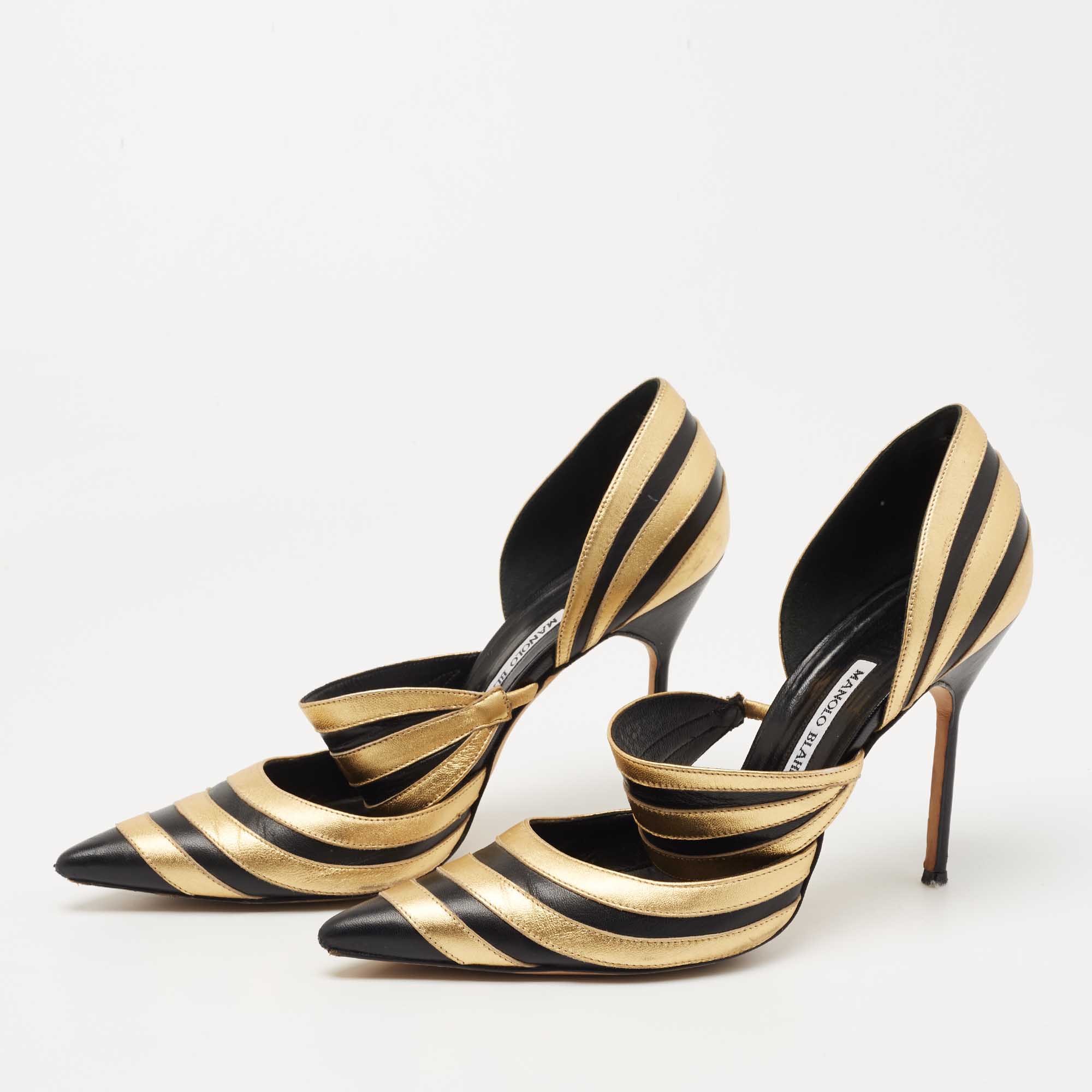 

Manolo Blahnik Black/Gold Leather Dorsay Pumps Size