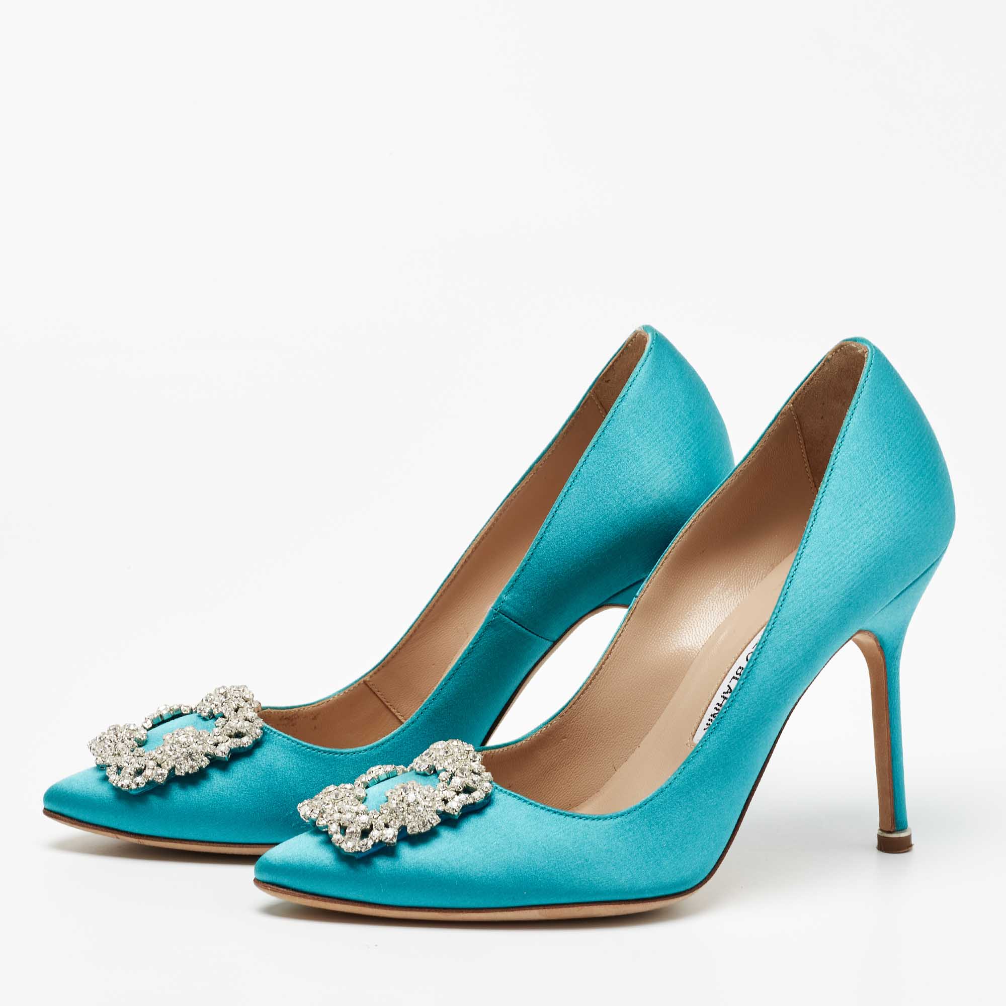 

Manolo Blahnik Turquoise Satin Hangisi Pumps Size, Blue