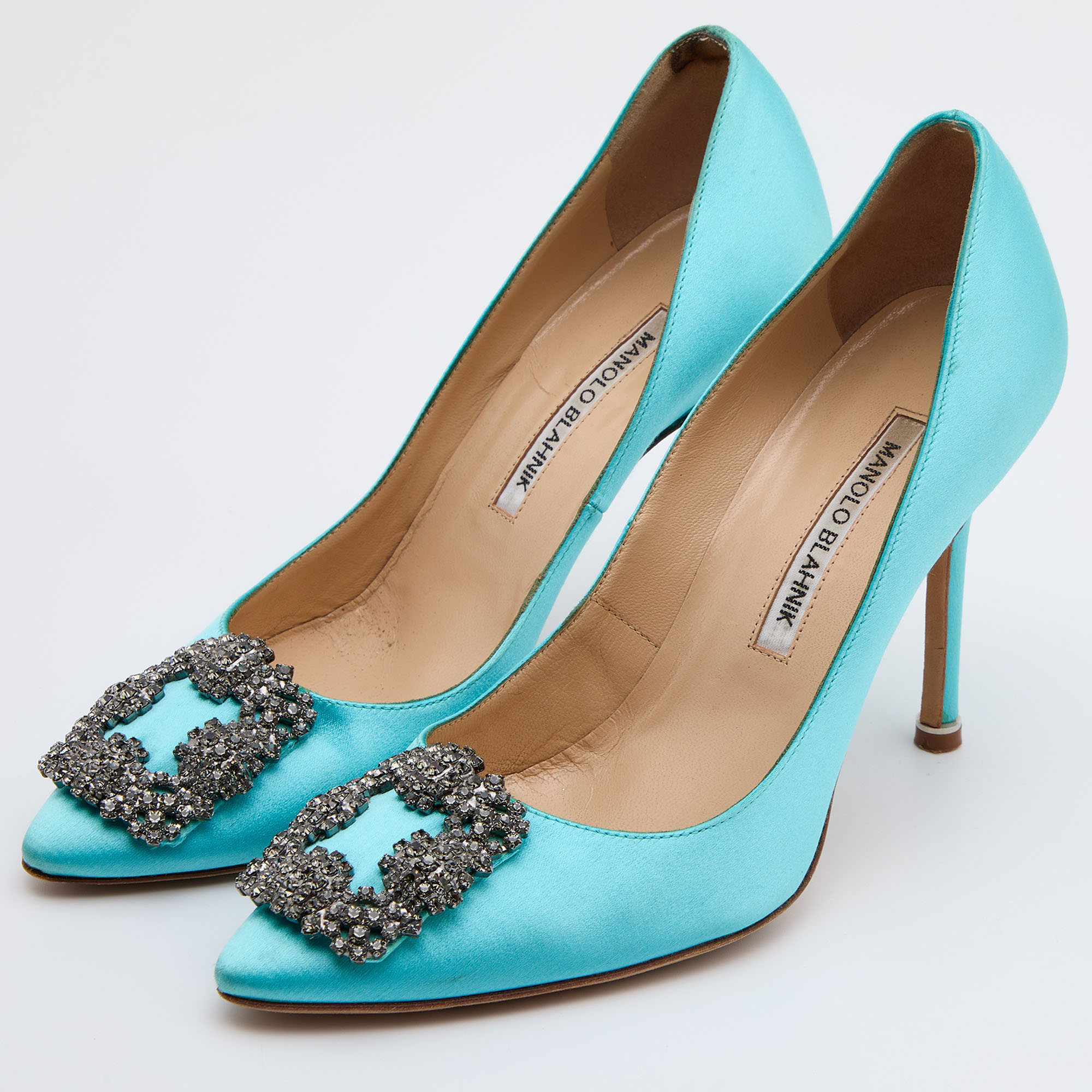 

Manolo Blahnik Blue Satin Hangisi Crystal Embellished Pumps Size