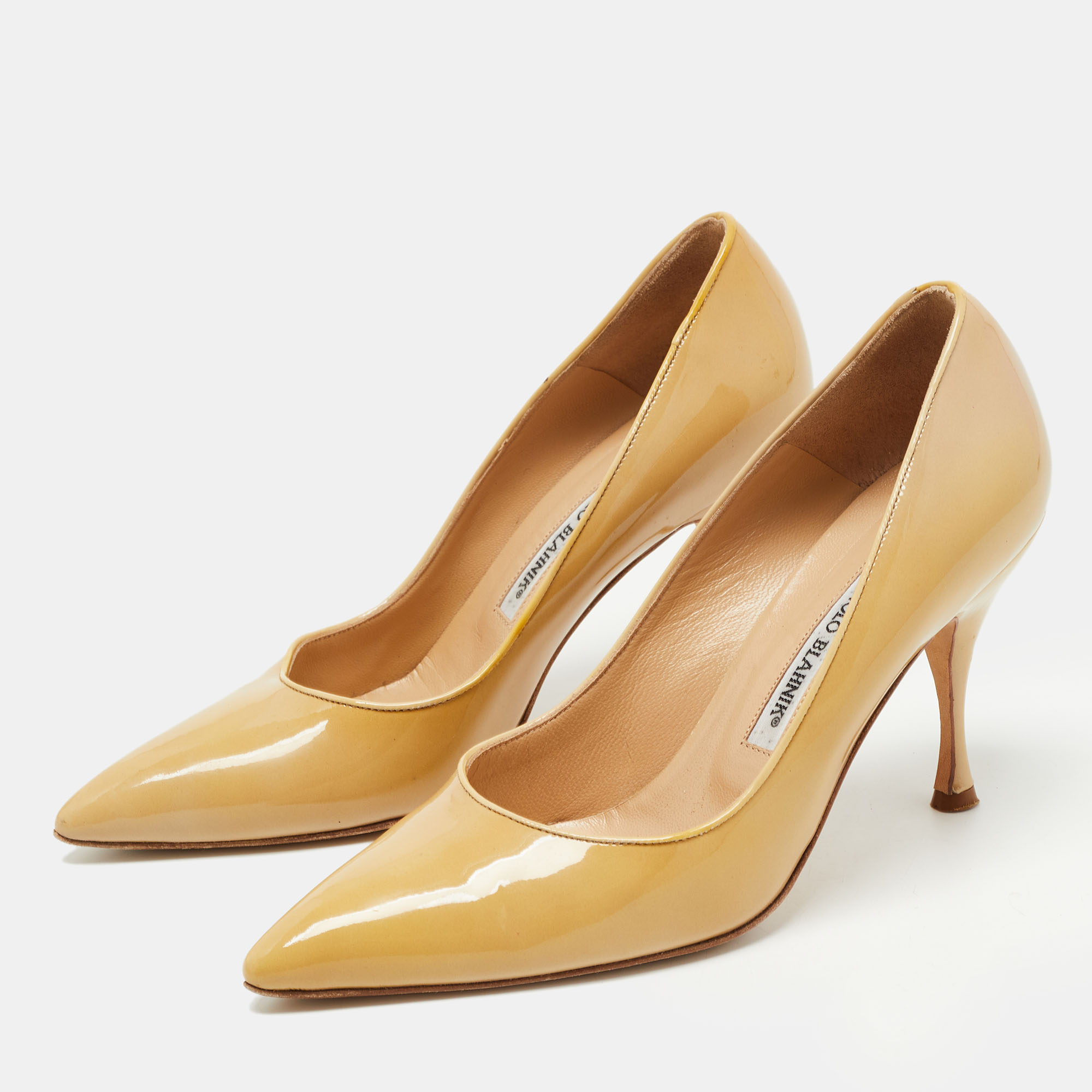 

Manolo Blahnik Yellow Patent Leather BB Pumps Size