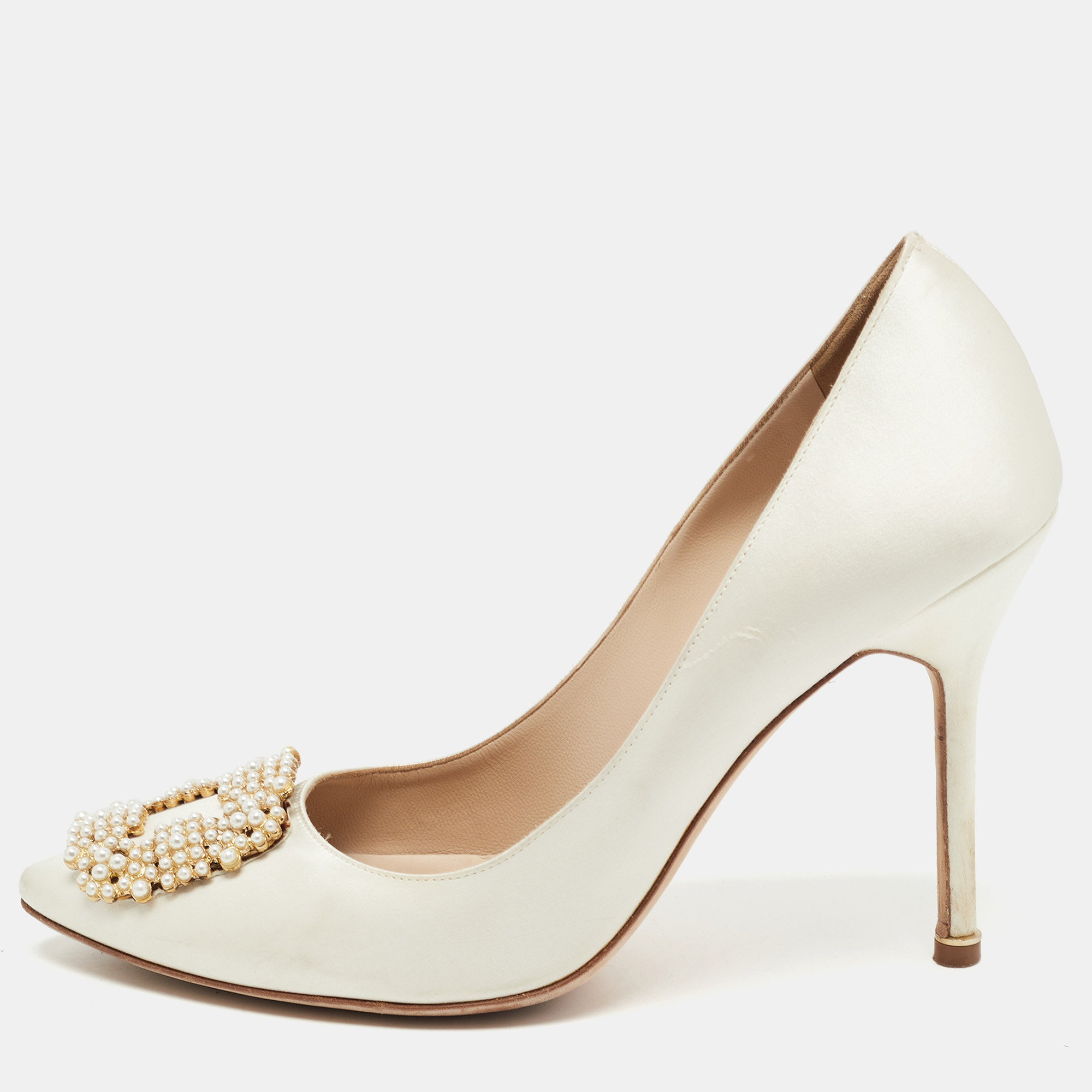 Pre-owned Manolo Blahnik White Satin Faux Pearl Embellished Hangisi Pumps Size 40
