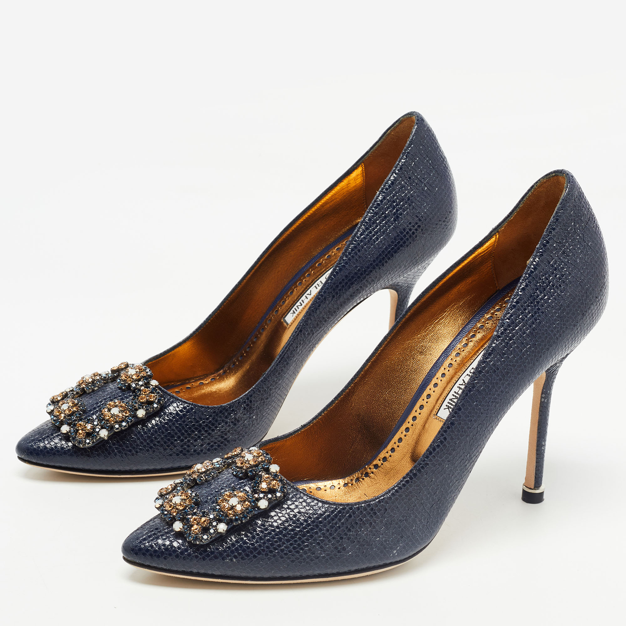 

Manolo Blahnik Blue Texture Patent Leather Hangisi Crystal Embellished Pumps Size