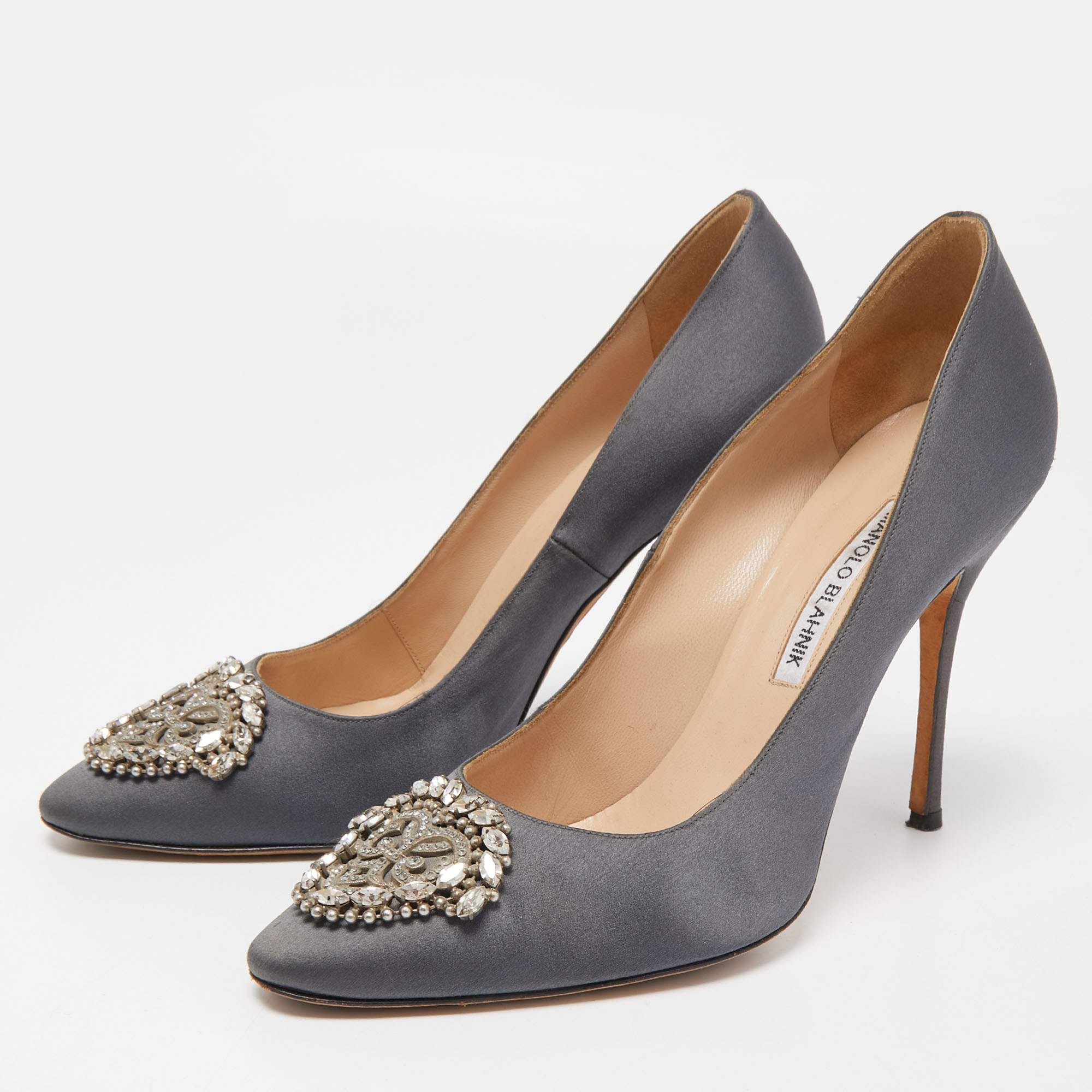 

Manolo Blahnik Dark Grey Satin Crystal Embellished Pumps Size 39.5