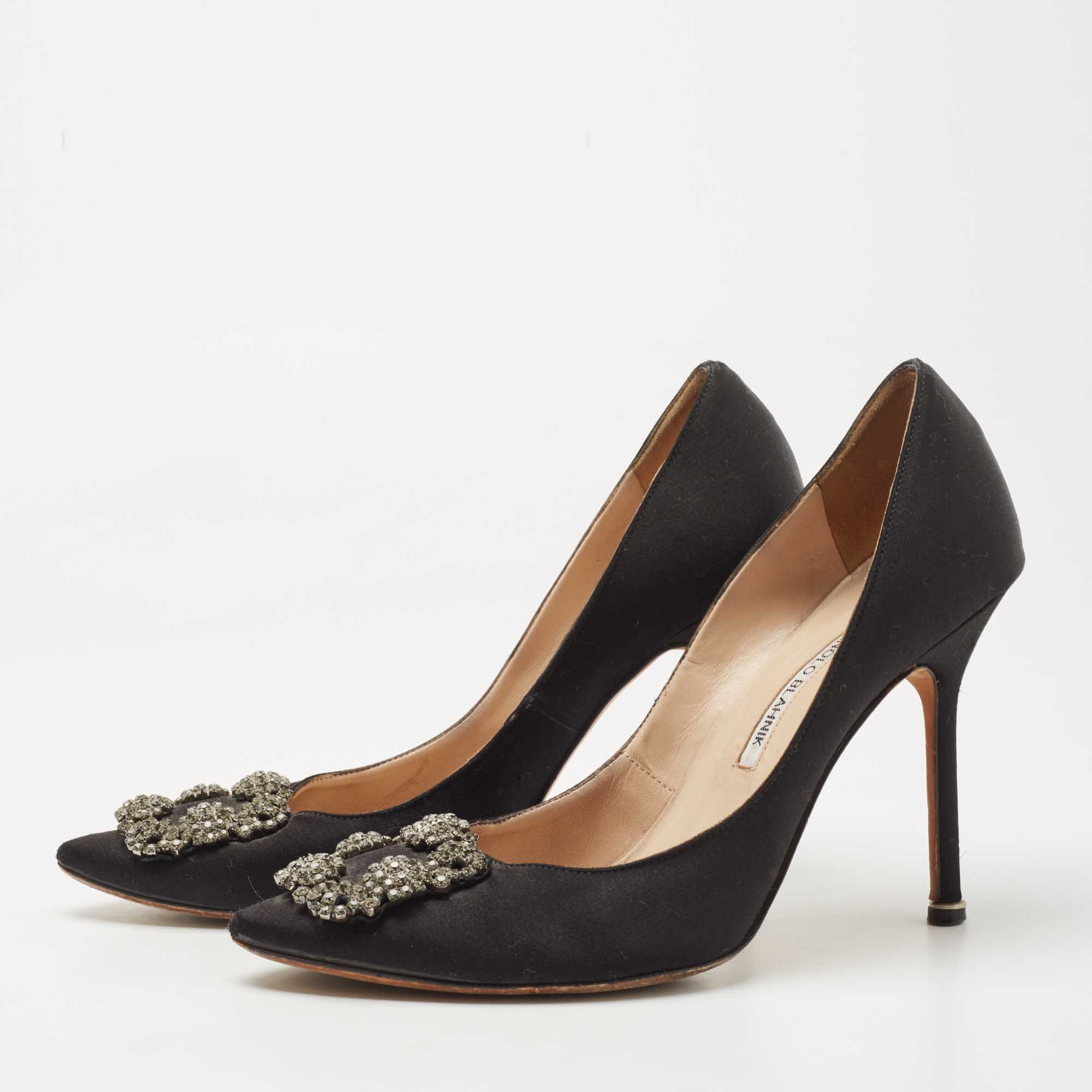 

Manolo Blahnik Black Satin Hangisi Pumps Size