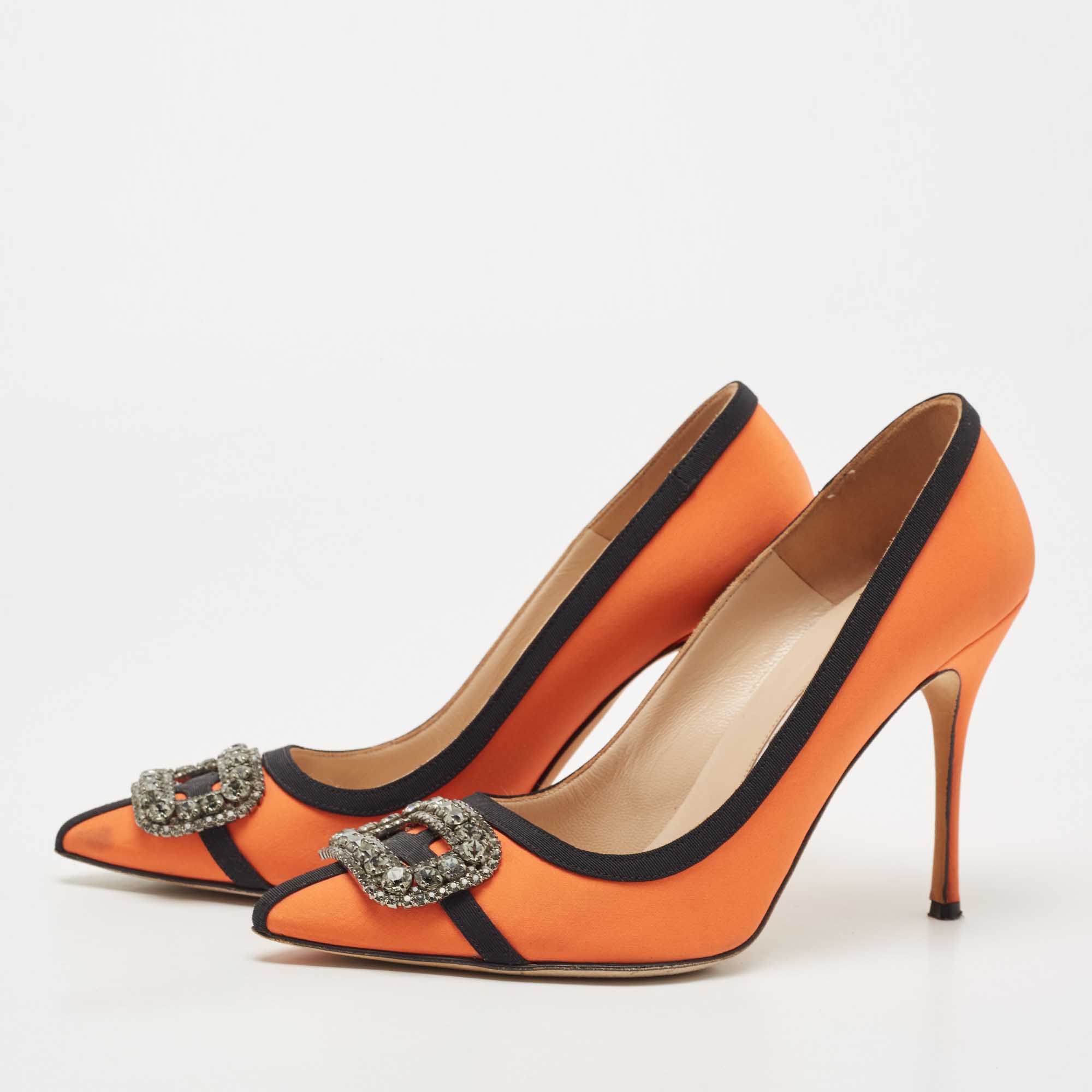 

Manolo Blahnik Orange Fabric Gotrian Crystal Embellished Pumps Size