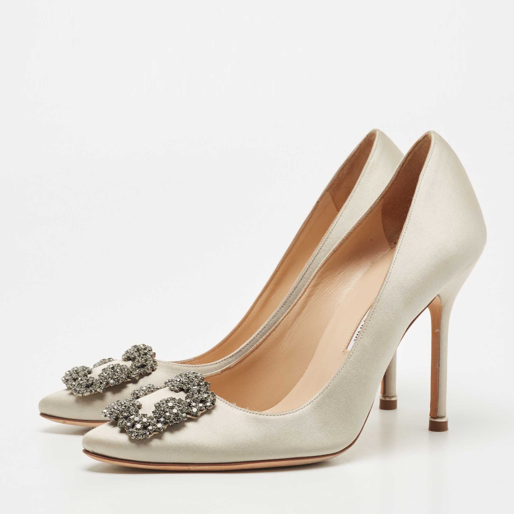 

Manolo Blahnik Grey Satin Hangisi Pumps Size