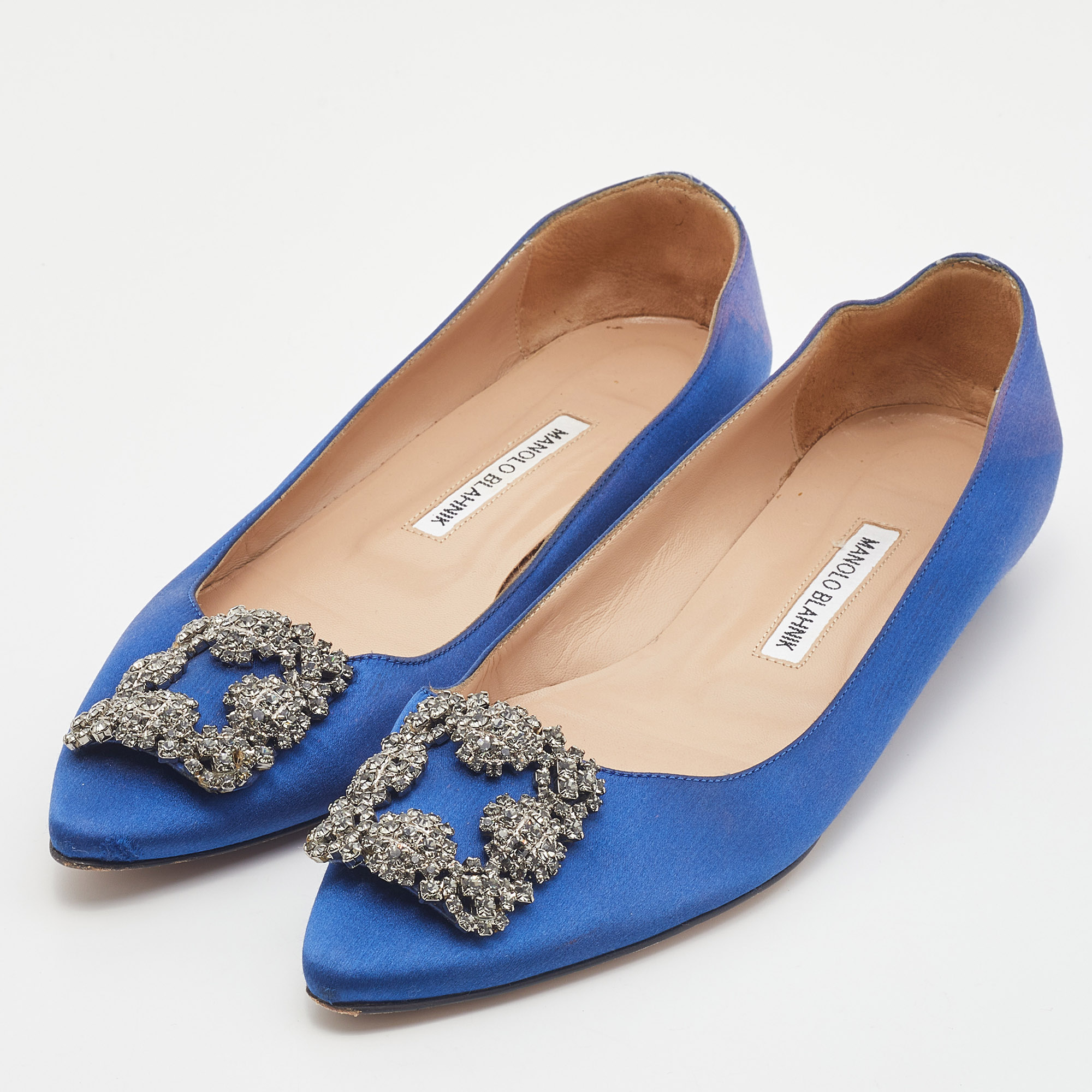 

Manolo Blahnik Blue Satin Hangisi Ballet Flat Size