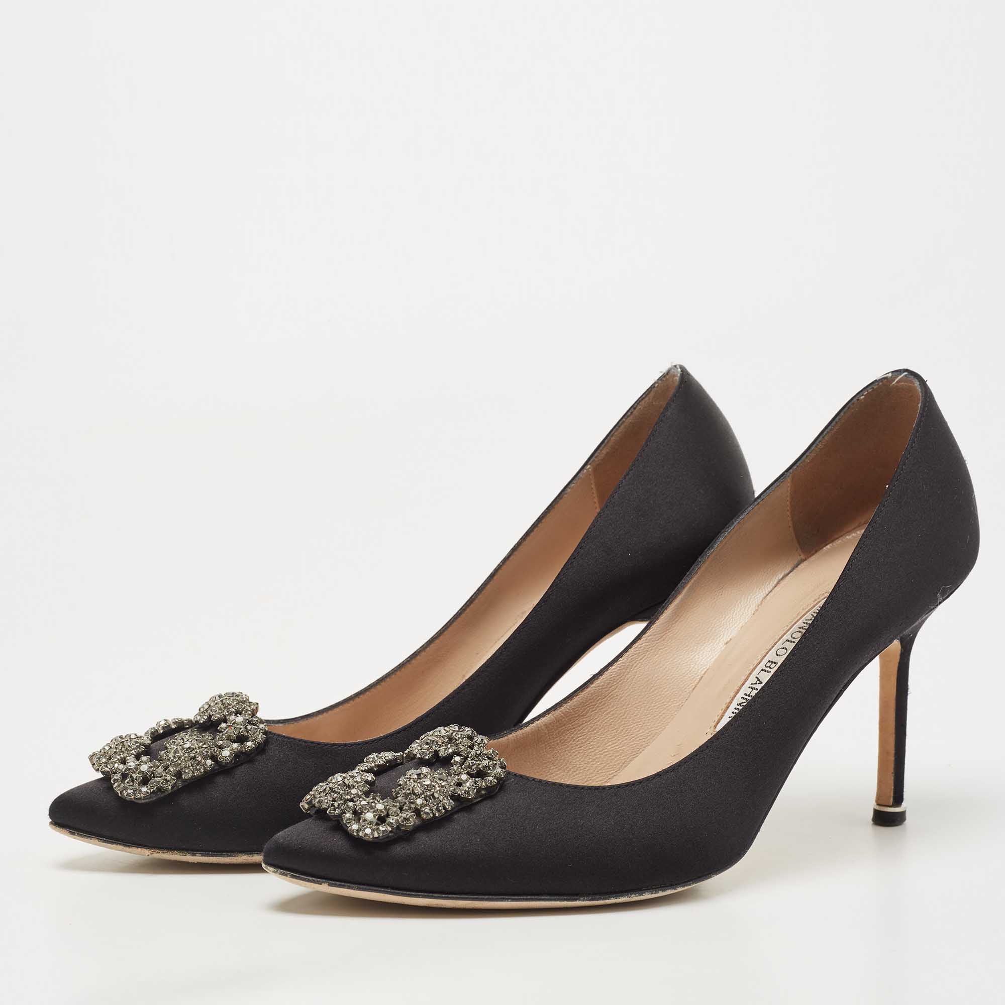 

Manolo Blahnik Black Satin Hangisi Pumps Size