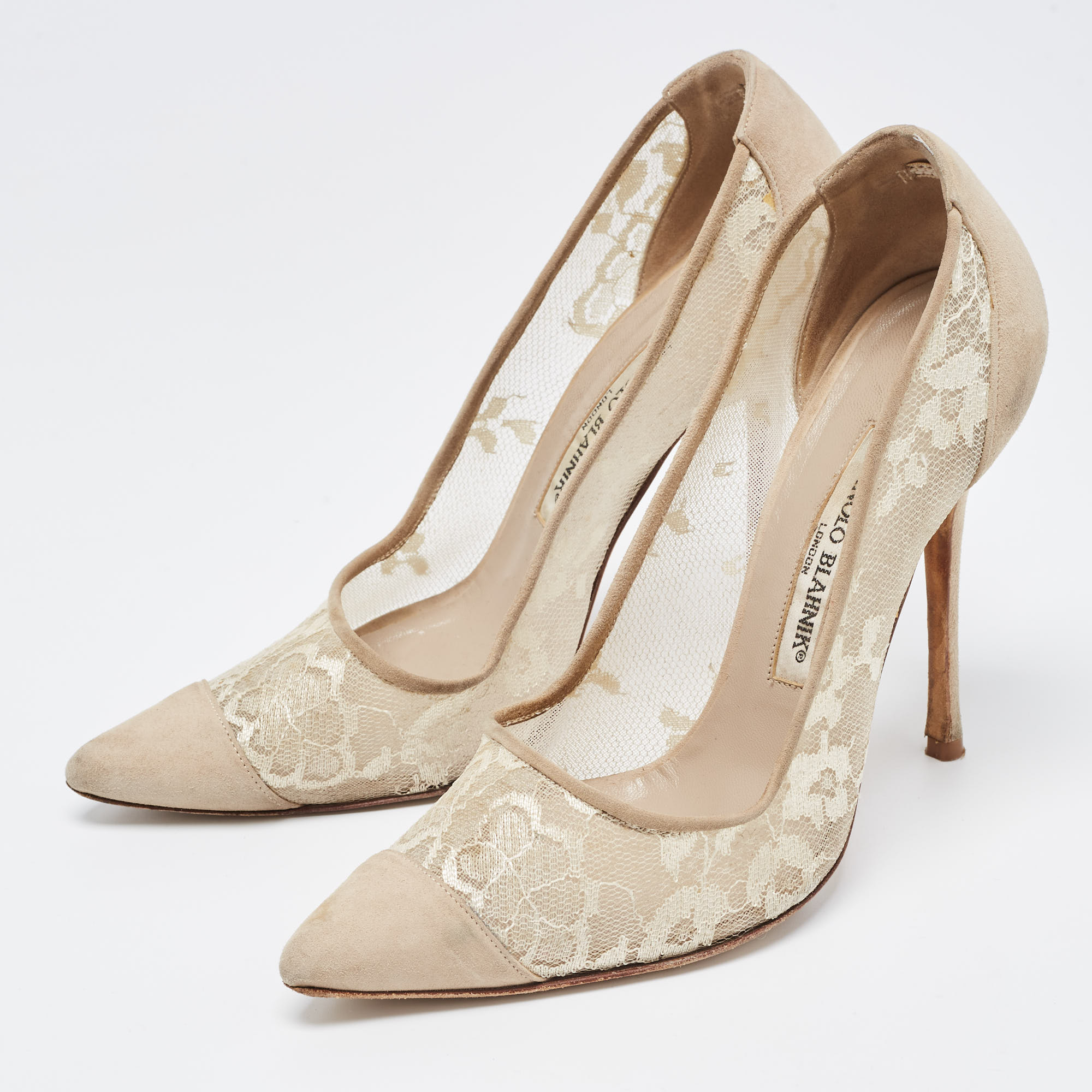 

Manolo Blahnik Cream Suede and Mesh Pointed Toe Pumps Size