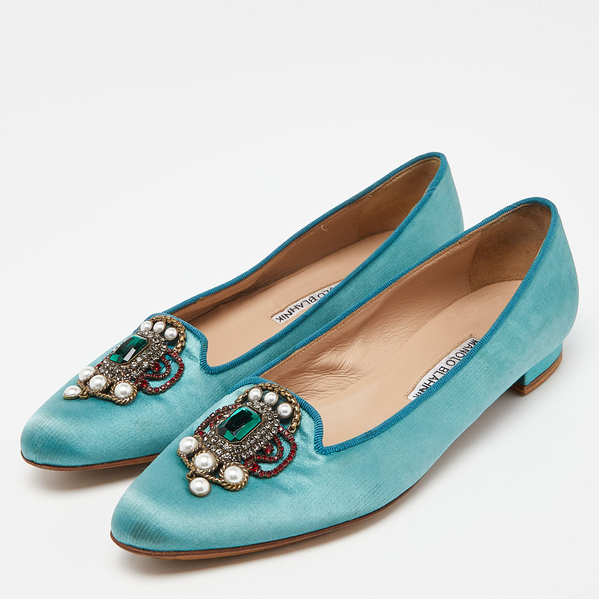 

Manolo Blahnik Turquoise Satin Embellished Ballet Flats Size, Blue