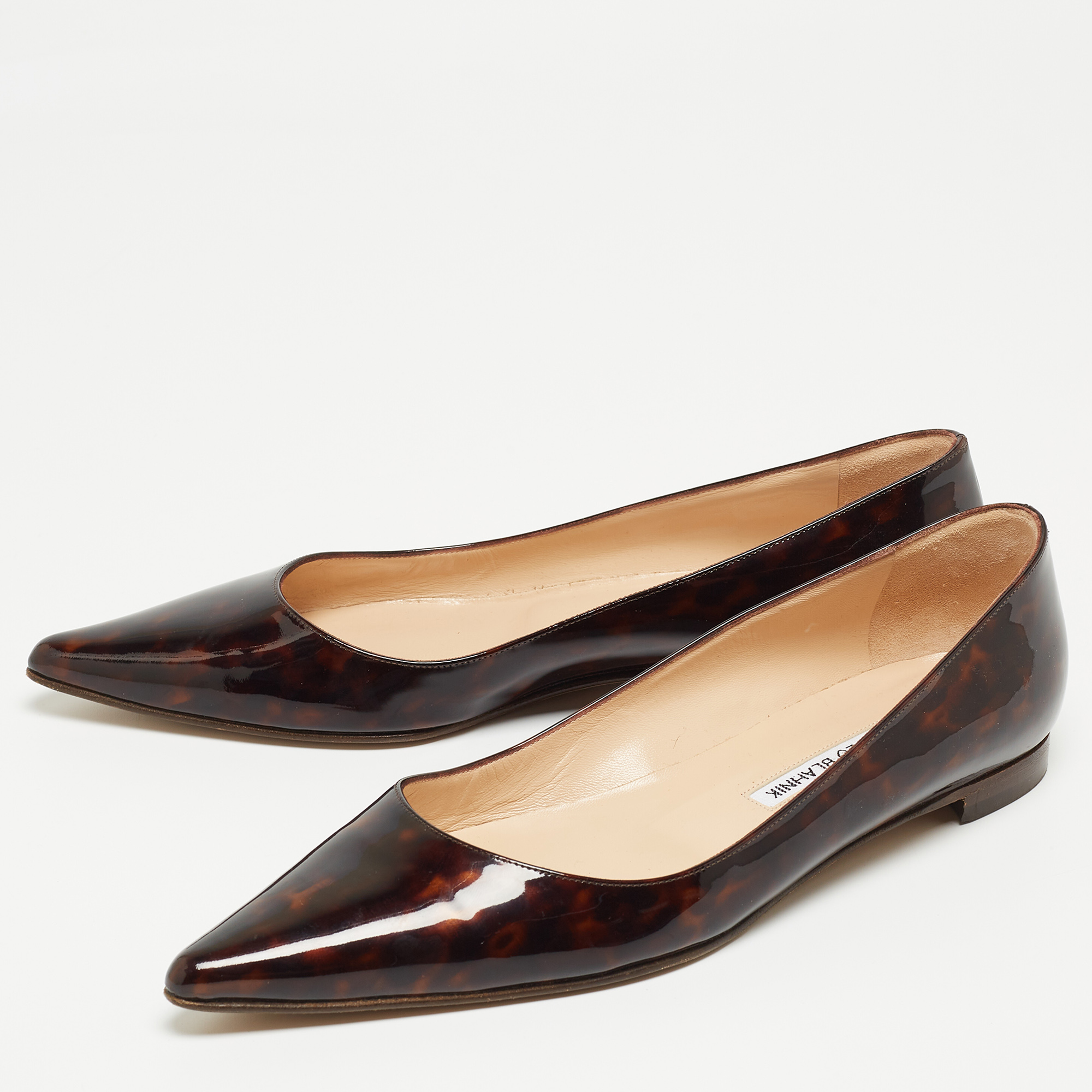 

Manolo Blahnik Brown Patent Pointed Toe Ballet Flats Size