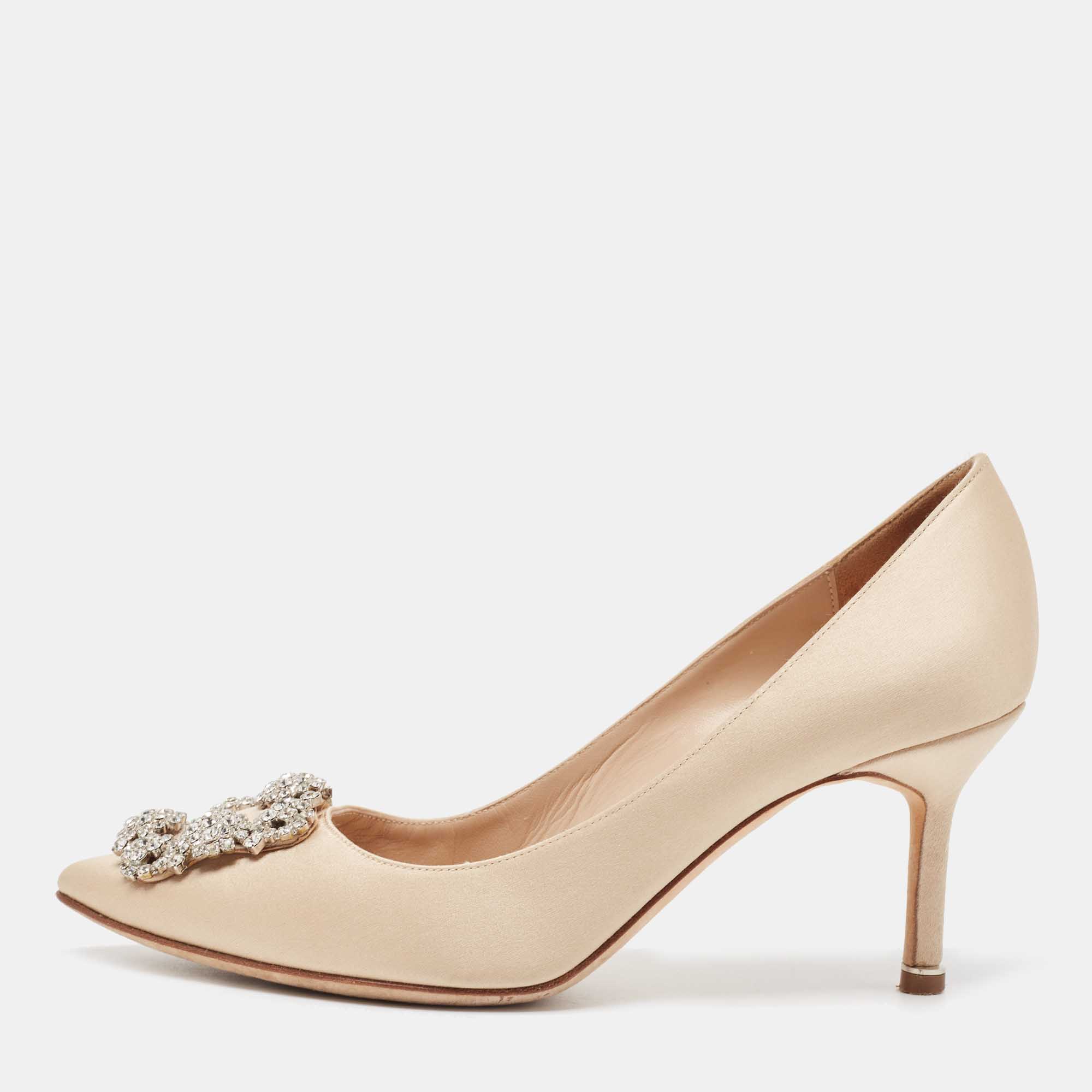 Pre Owned Manolo Blahnik Beige Satin Hangisi Pumps Size 37.5