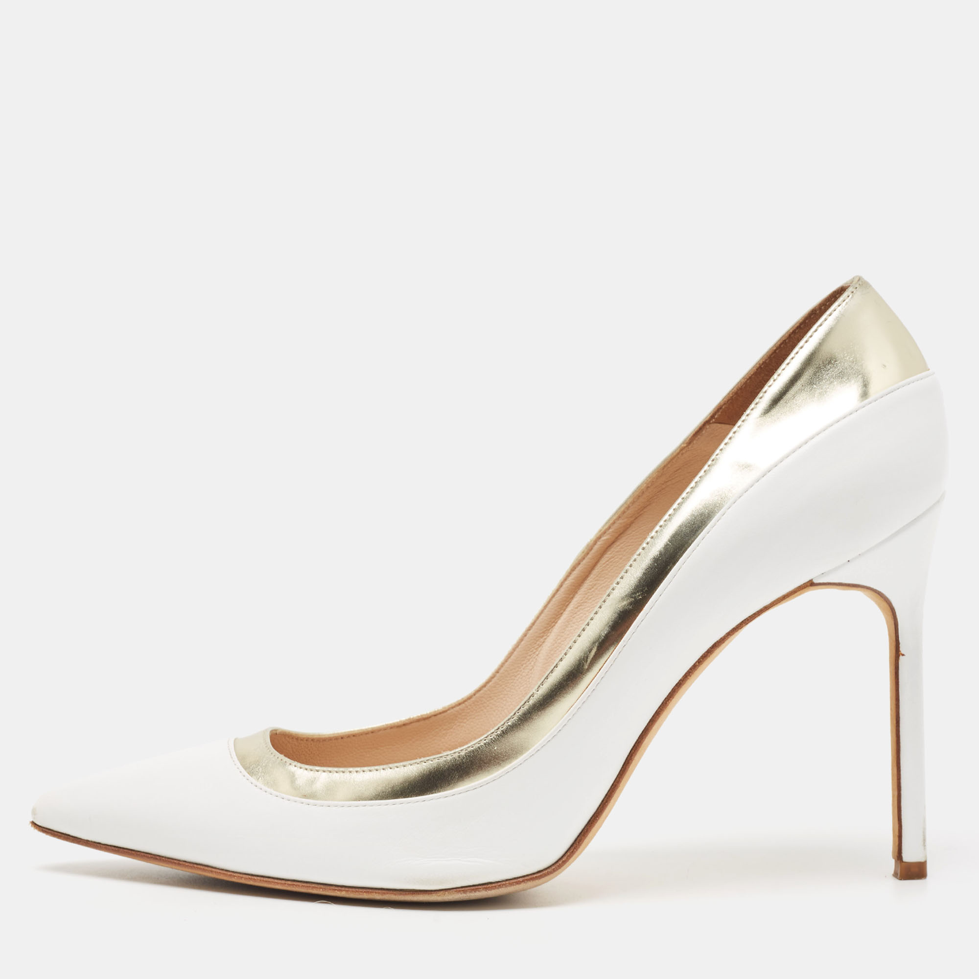 

Manolo Blahnik White/Gold Leather Pointed Toe Pumps Size