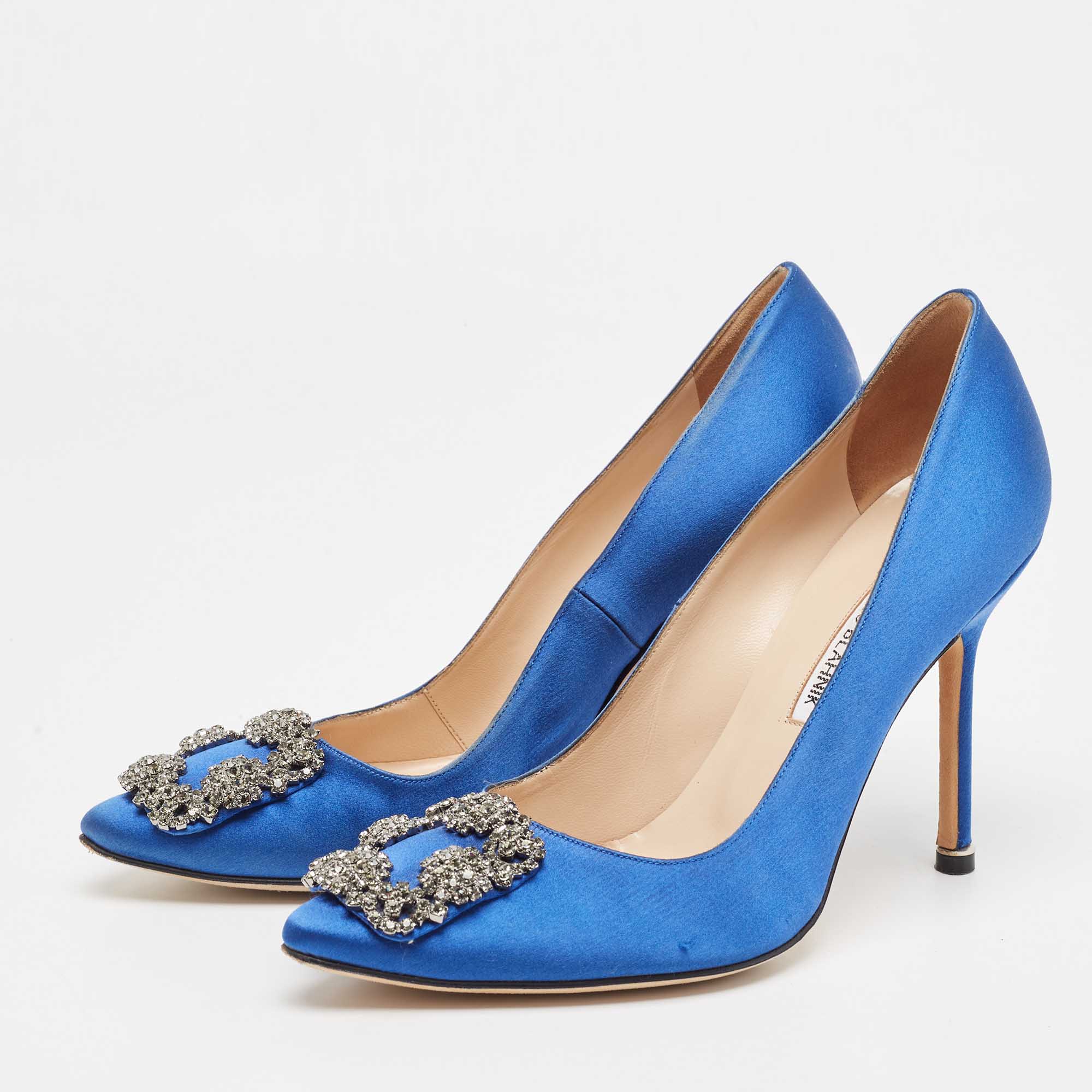 

Manolo Blahnik Blue Satin Hangisi Pumps Size