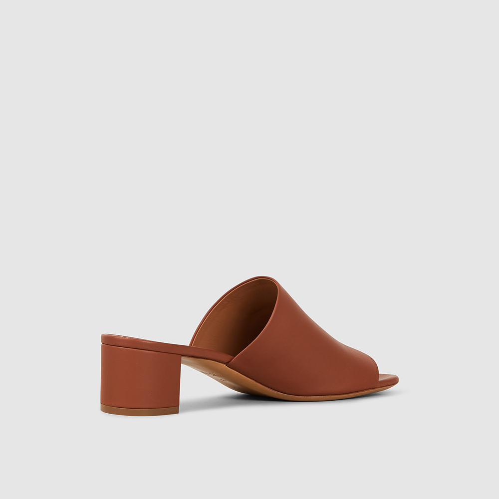 

Mansur Gavriel Brown Vegetable-Tanned Heeled Leather Mules IT