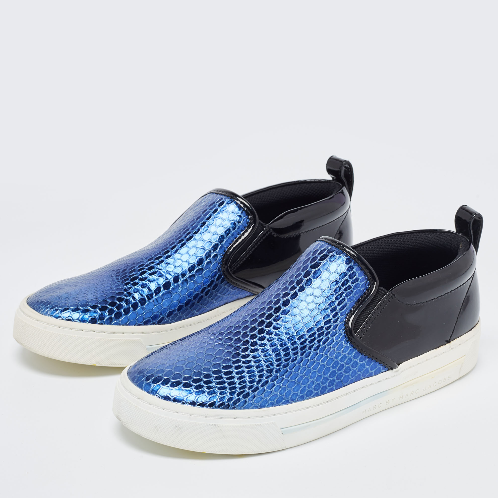 

Marc by Marc Jacobs Metallic Blue/Black Python Embossed and Patent Leather Broome Sneakers Size