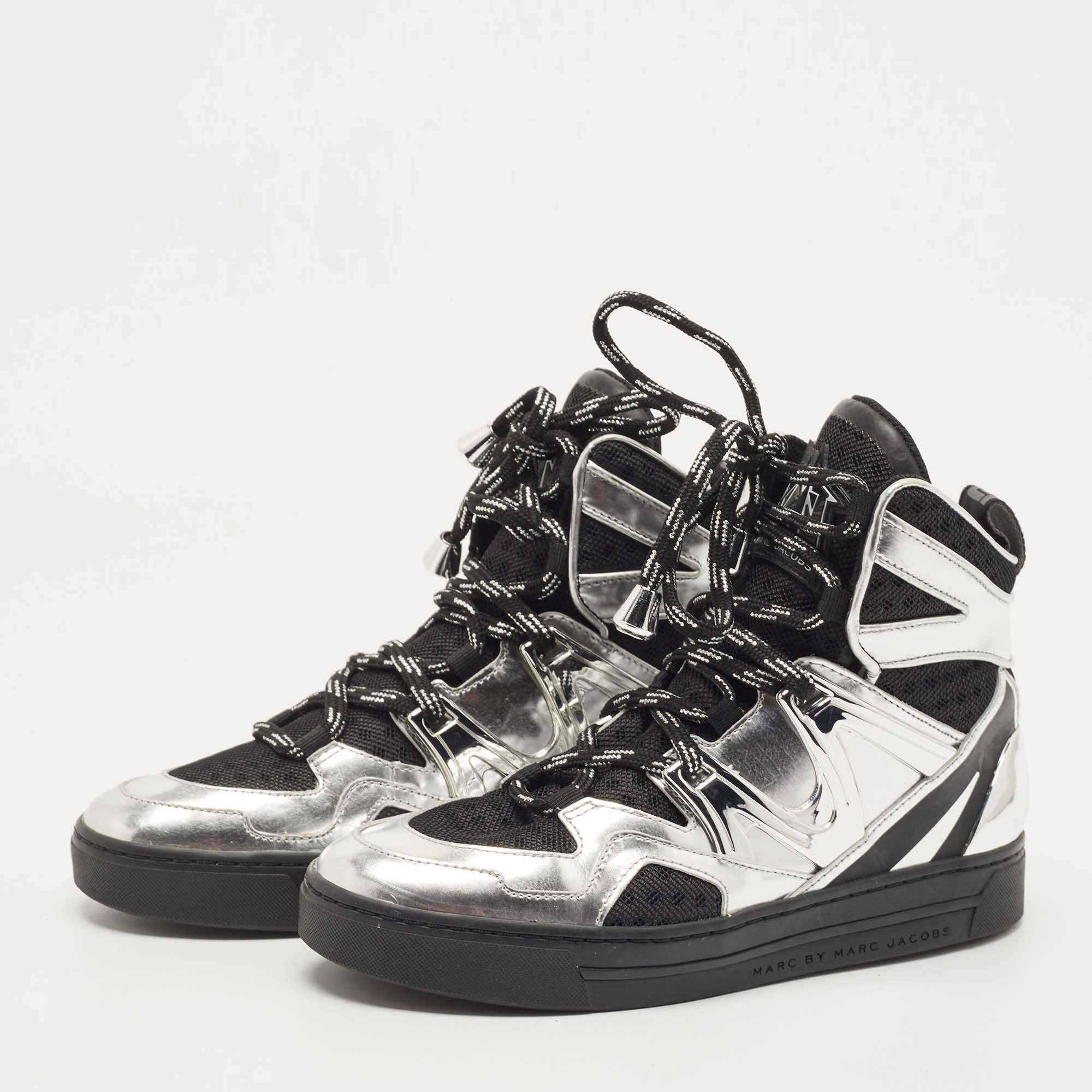

Marc by Marc Jacobs Silver/Black Leather and Mesh High Top Sneakers Size