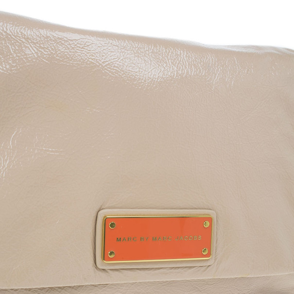 Marc by Marc Jacobs Taupe Glazed Leather Lea Crossbody Marc by