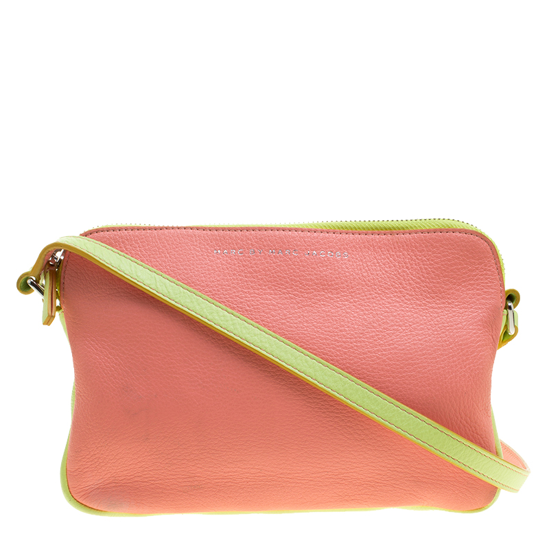 مملوكة مسبقًا Marc by Marc Jacobs Pink/Green Leather Crossbody Bag