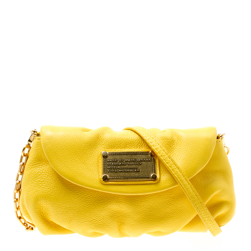 Marc by Marc Jacobs Yellow Quilted Leather Canteen Round Shoulder Bag  Crossbody ref.259893 - Joli Closet