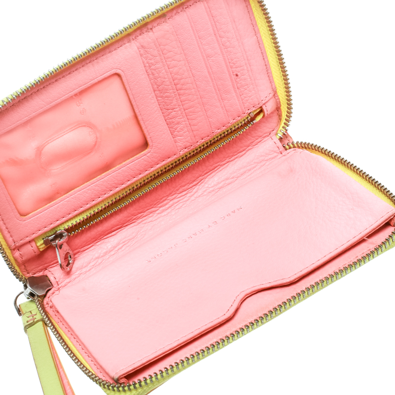 

Marc by Marc Jacobs Lime Green/Peach Pink Leather Zip Around Wallet