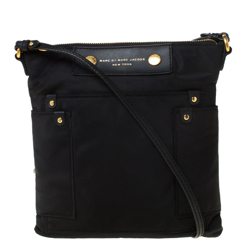 Pre Owned حقيبة كروس مارك باي مارك جاكوبس بريبي سيا نايلون سوداء