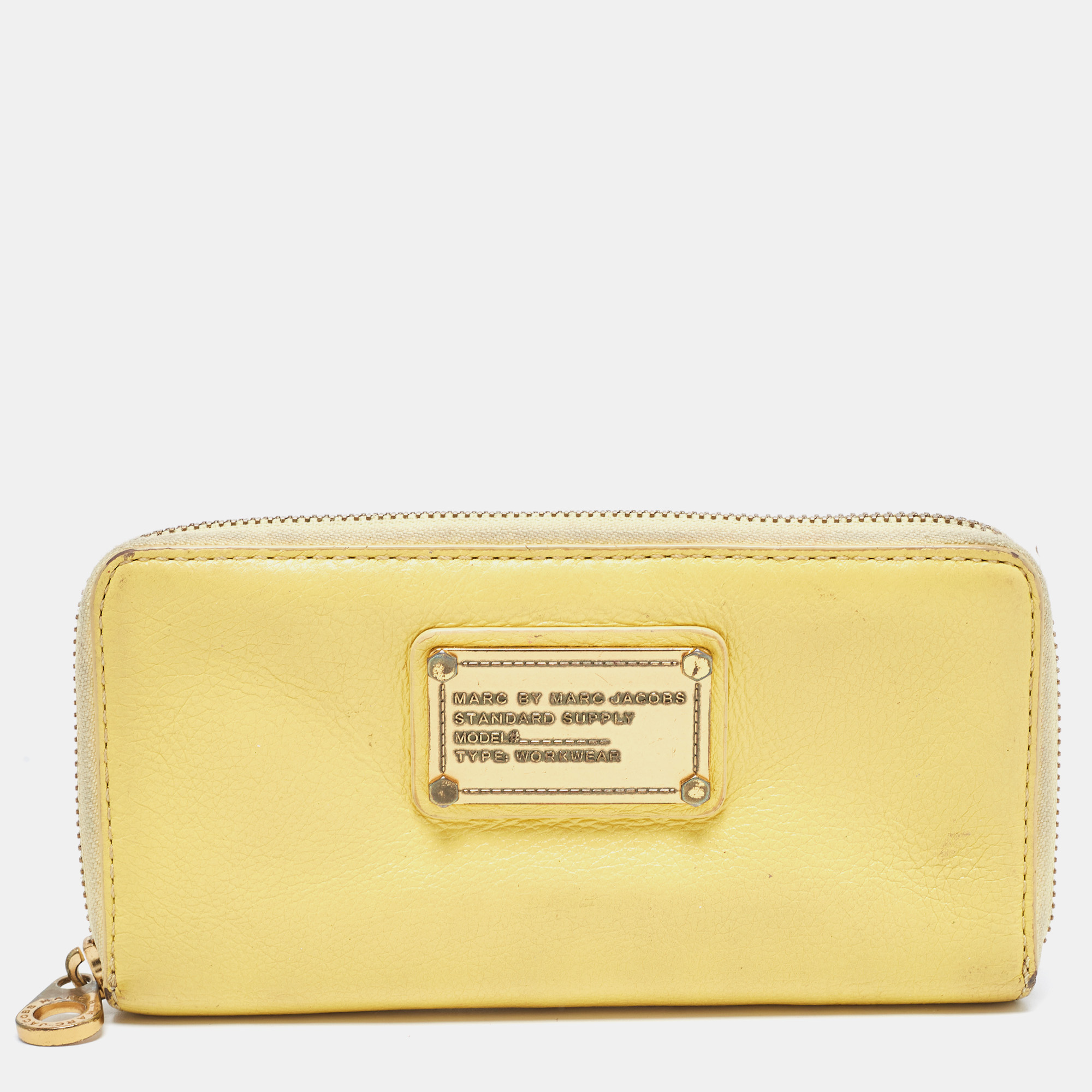 Pre-owned Marc By Marc Jacobs Yellow Leather Classic Q Zip Around Wallet