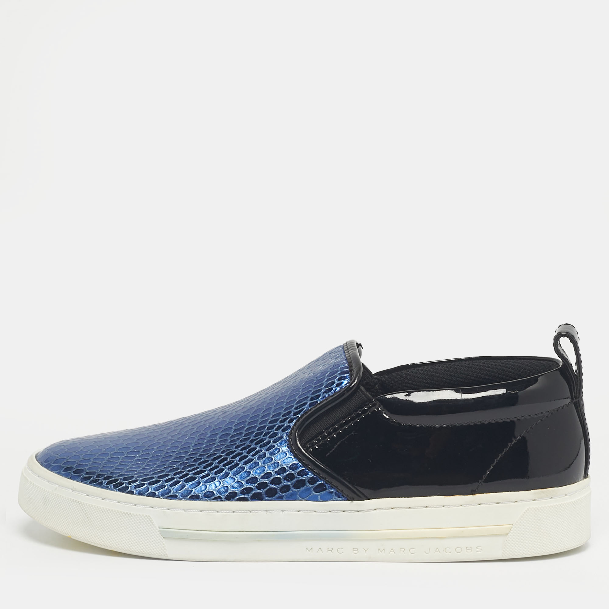 

Marc by Marc Jacobs Blue/black python embossed and patent leather Broome slip on Sneakers