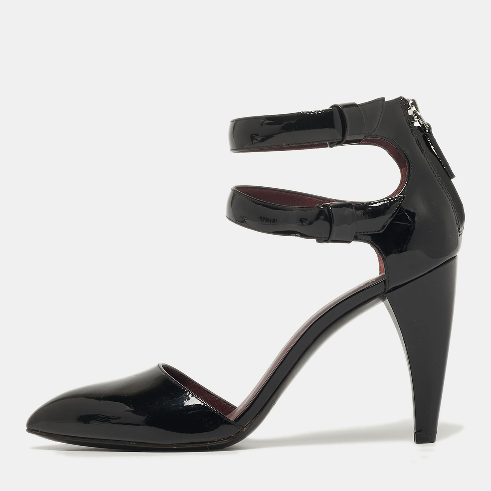 

Marc by Marc Jacobs Size  Black Leather Ankle Strap Pumps