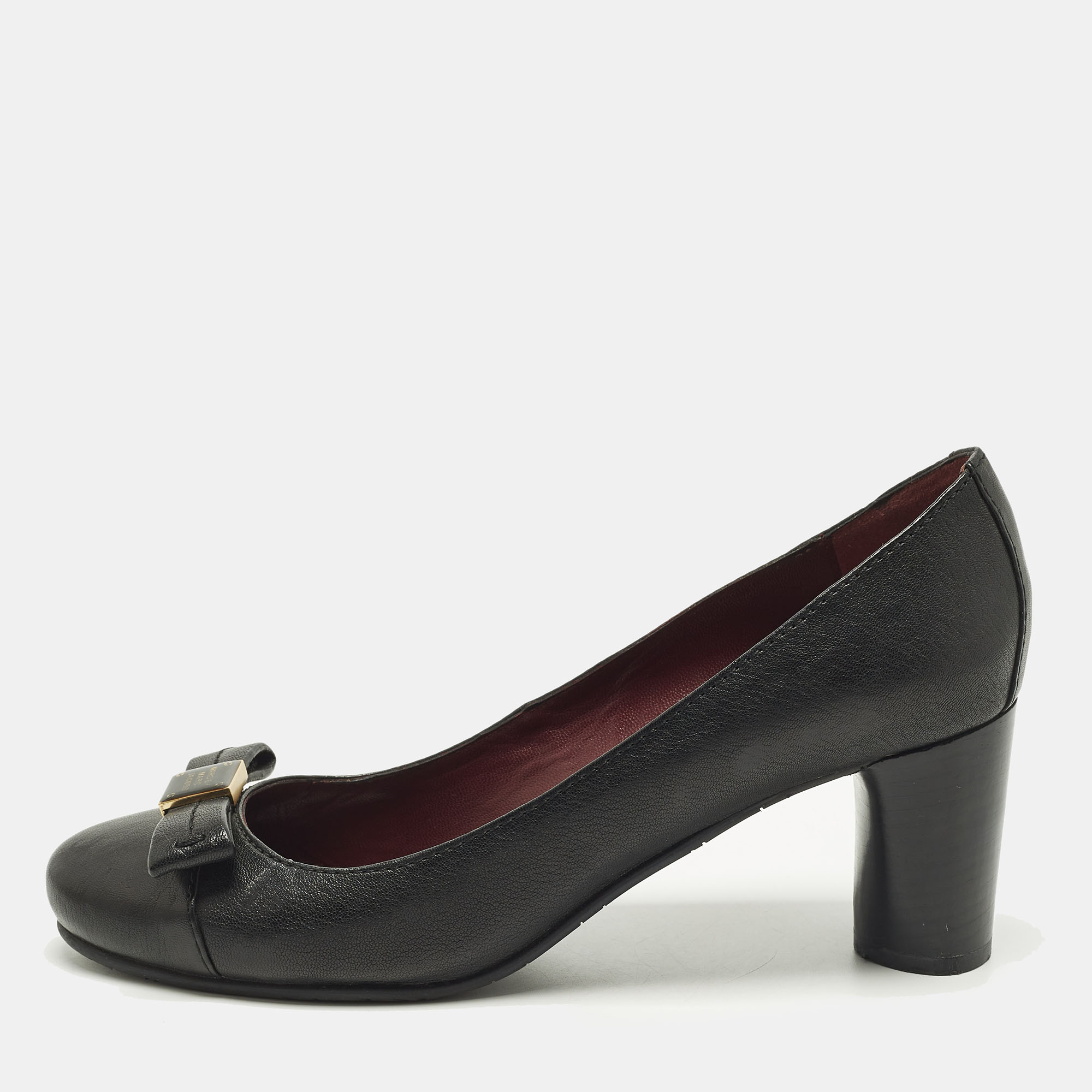 

Marc by Marc Jacobs Bow Size  Black Leather Block Heel Pumps